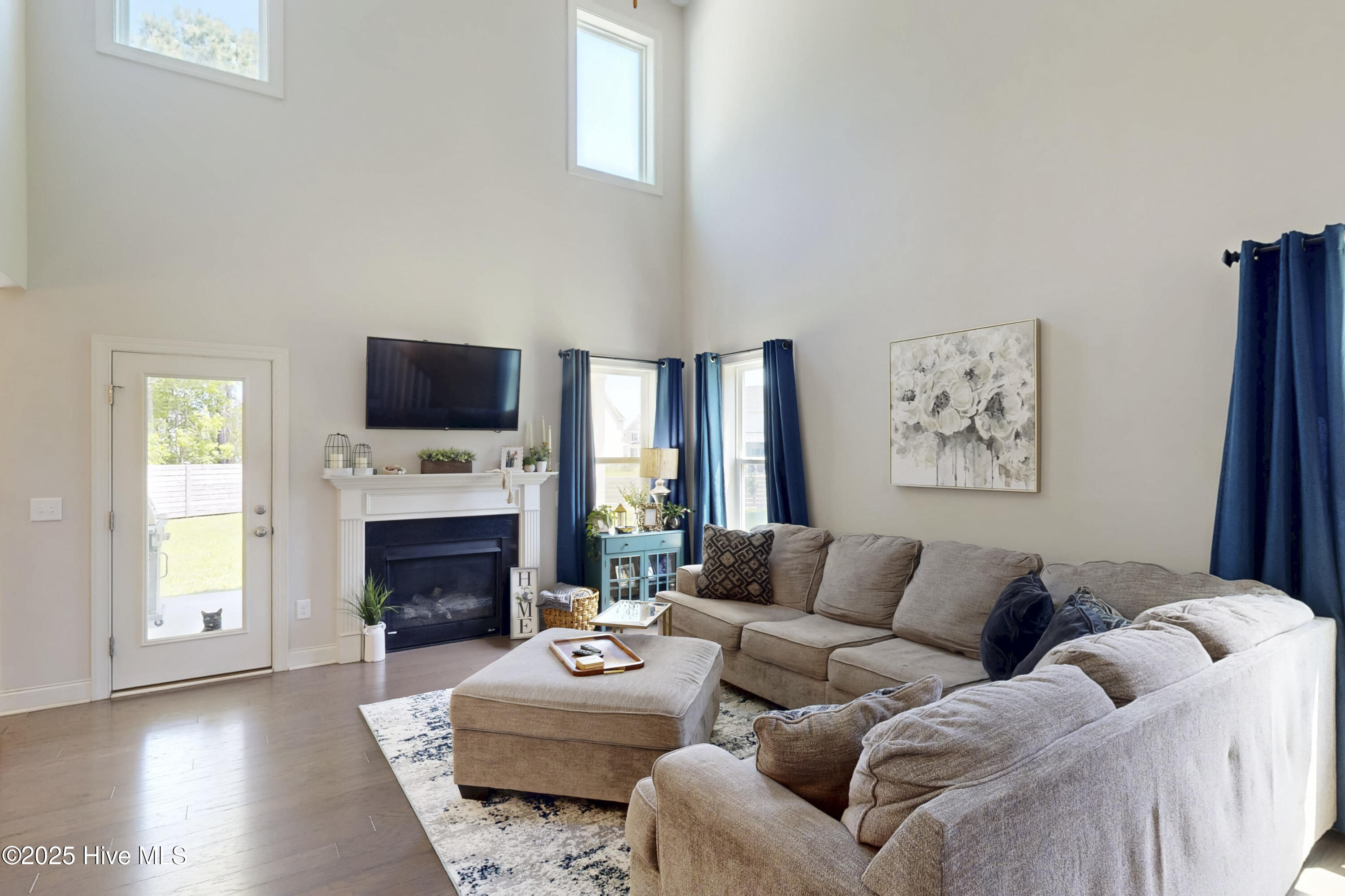 110 E Goldeneye Court