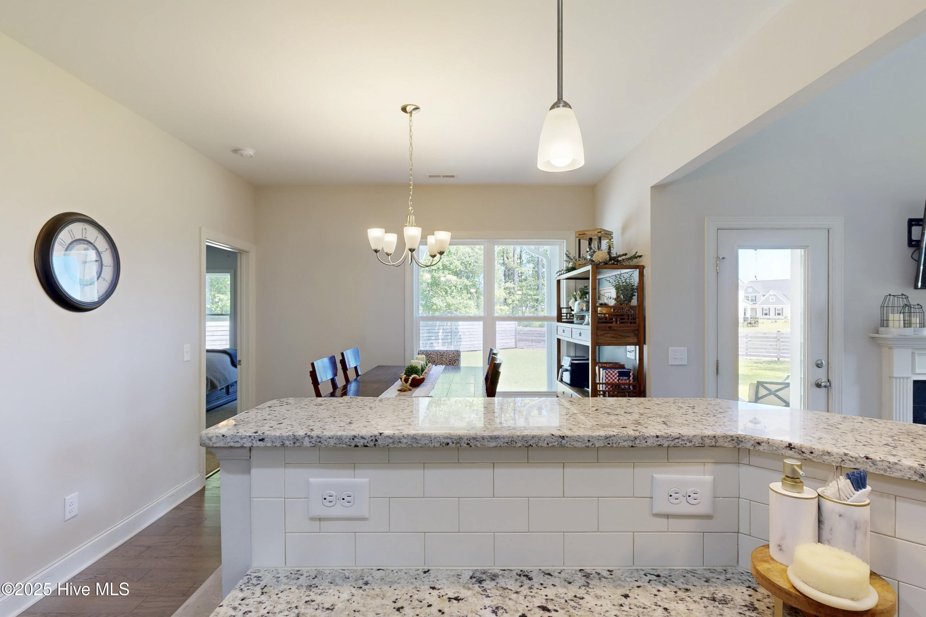 110 E Goldeneye Court