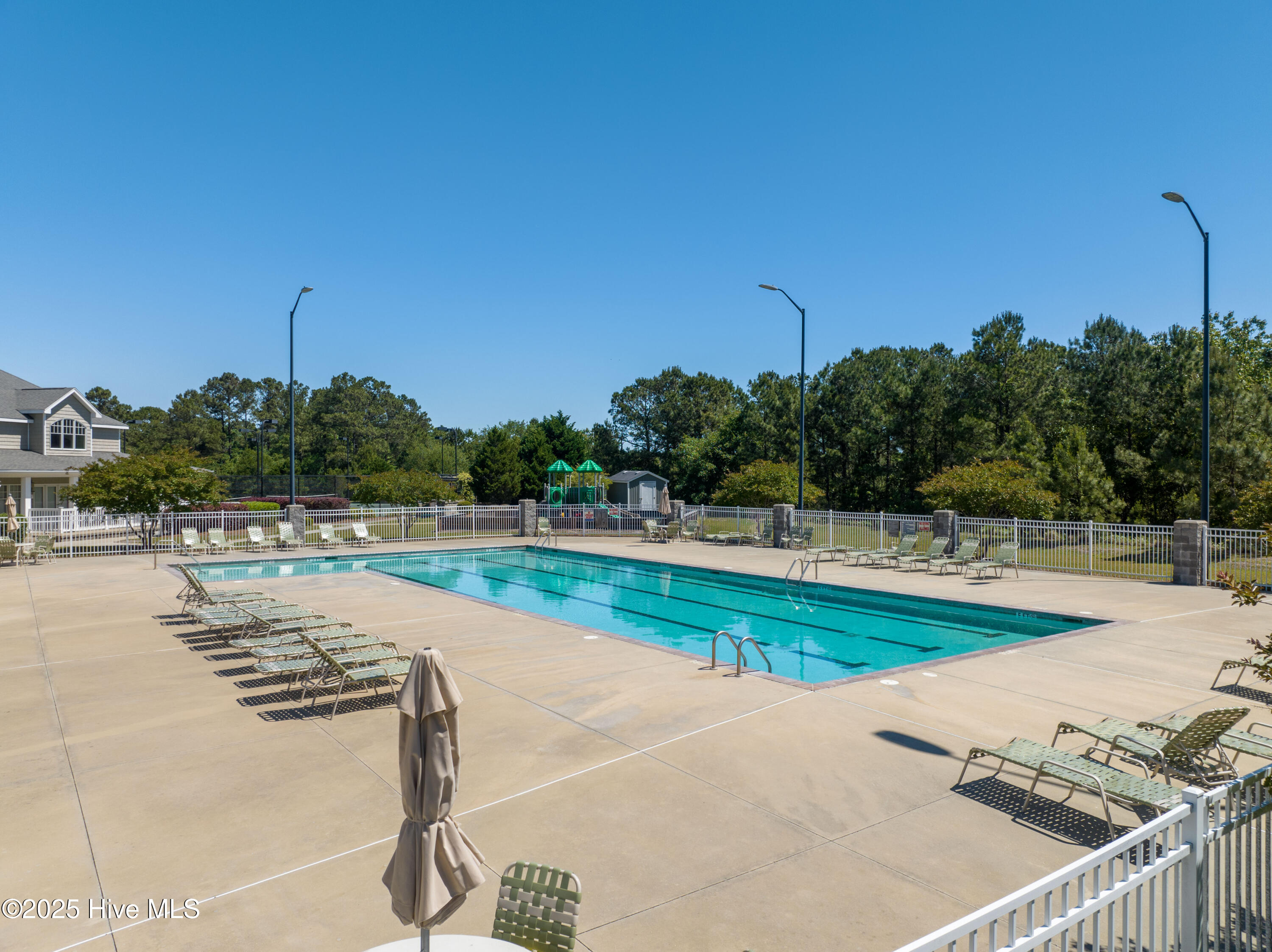 110 E Goldeneye Court