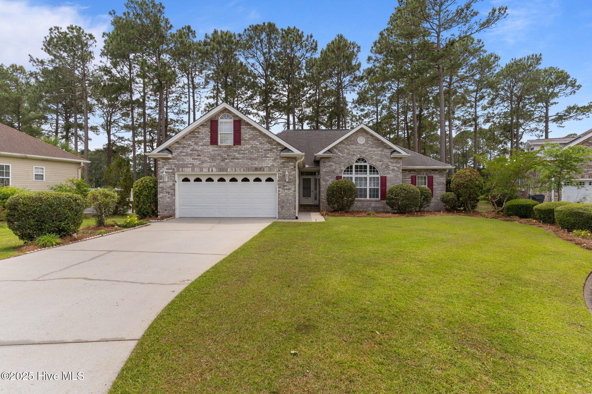 533 Montaigne Court NW