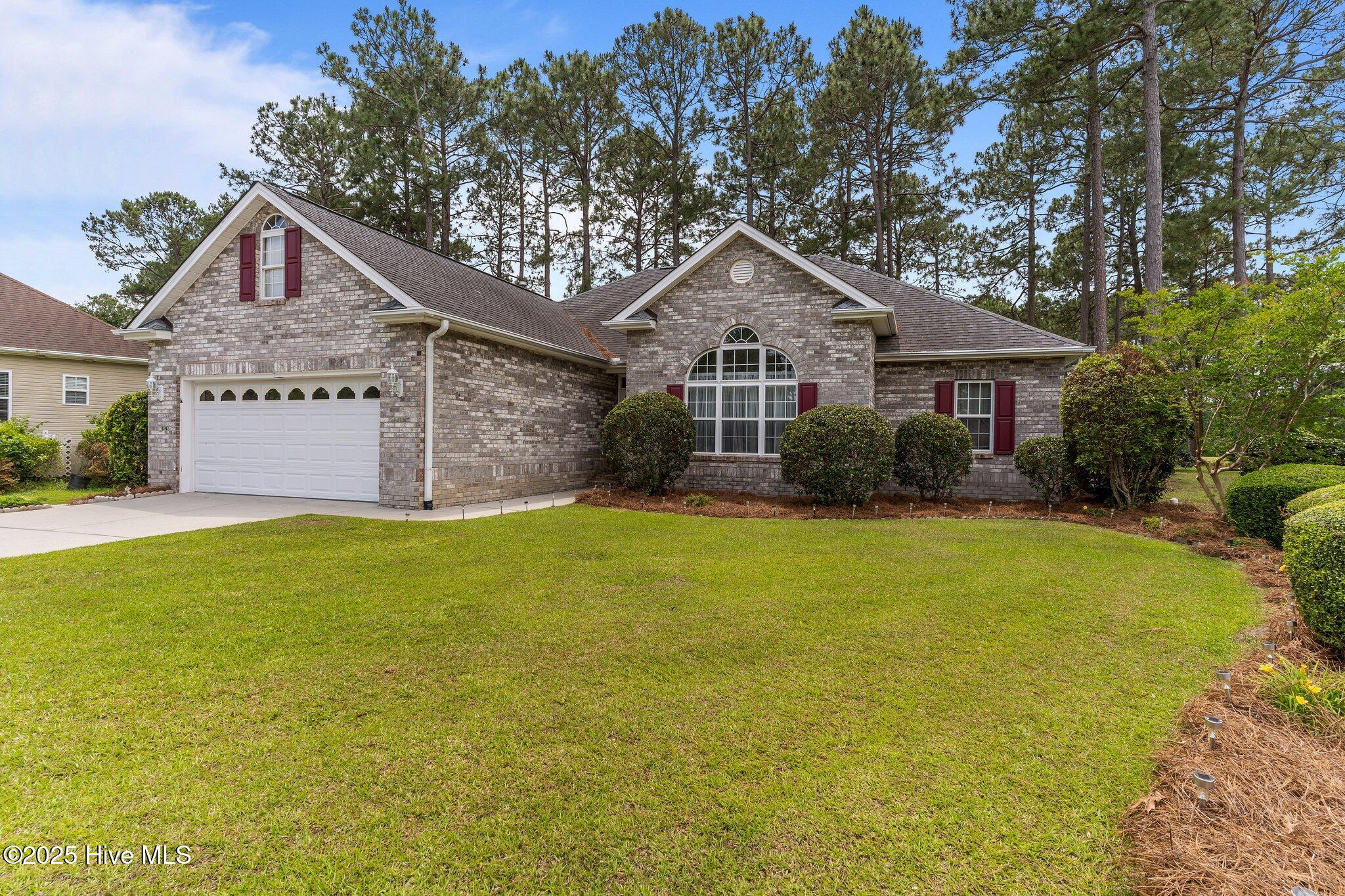 533 Montaigne Court NW