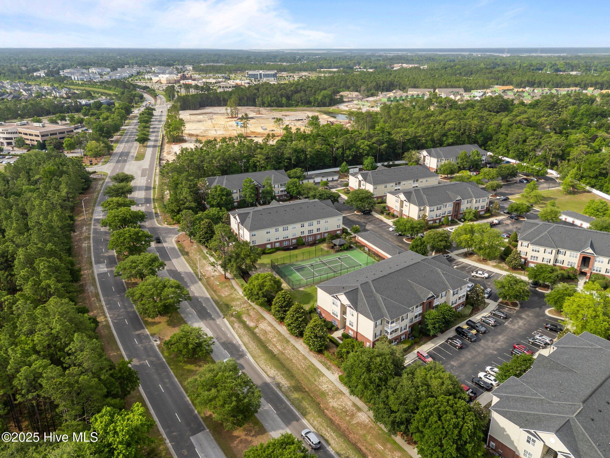 2813 Bloomfield Lane Unit 302