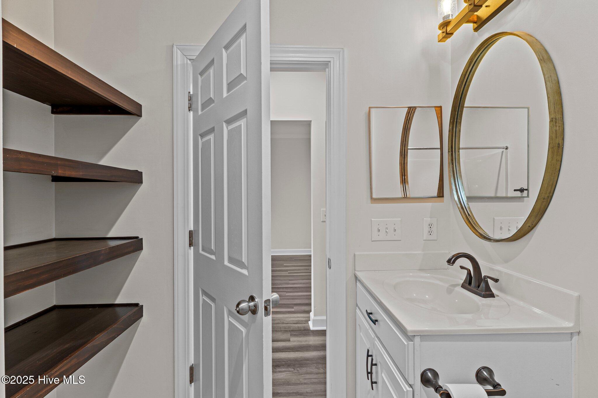 2813 Bloomfield Lane Unit 302