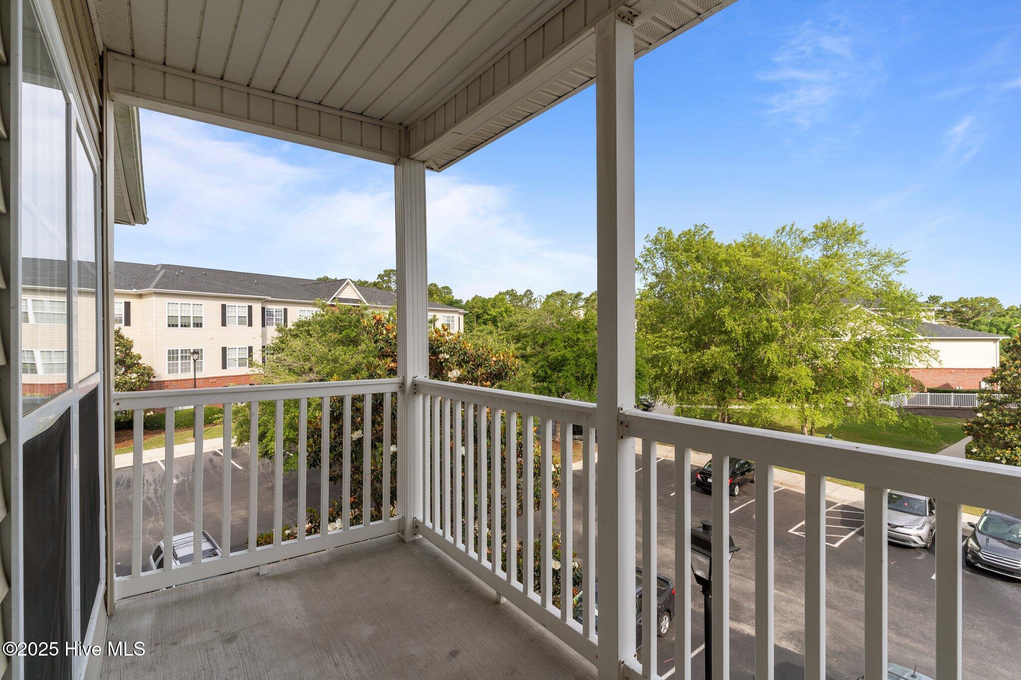 2813 Bloomfield Lane Unit 302