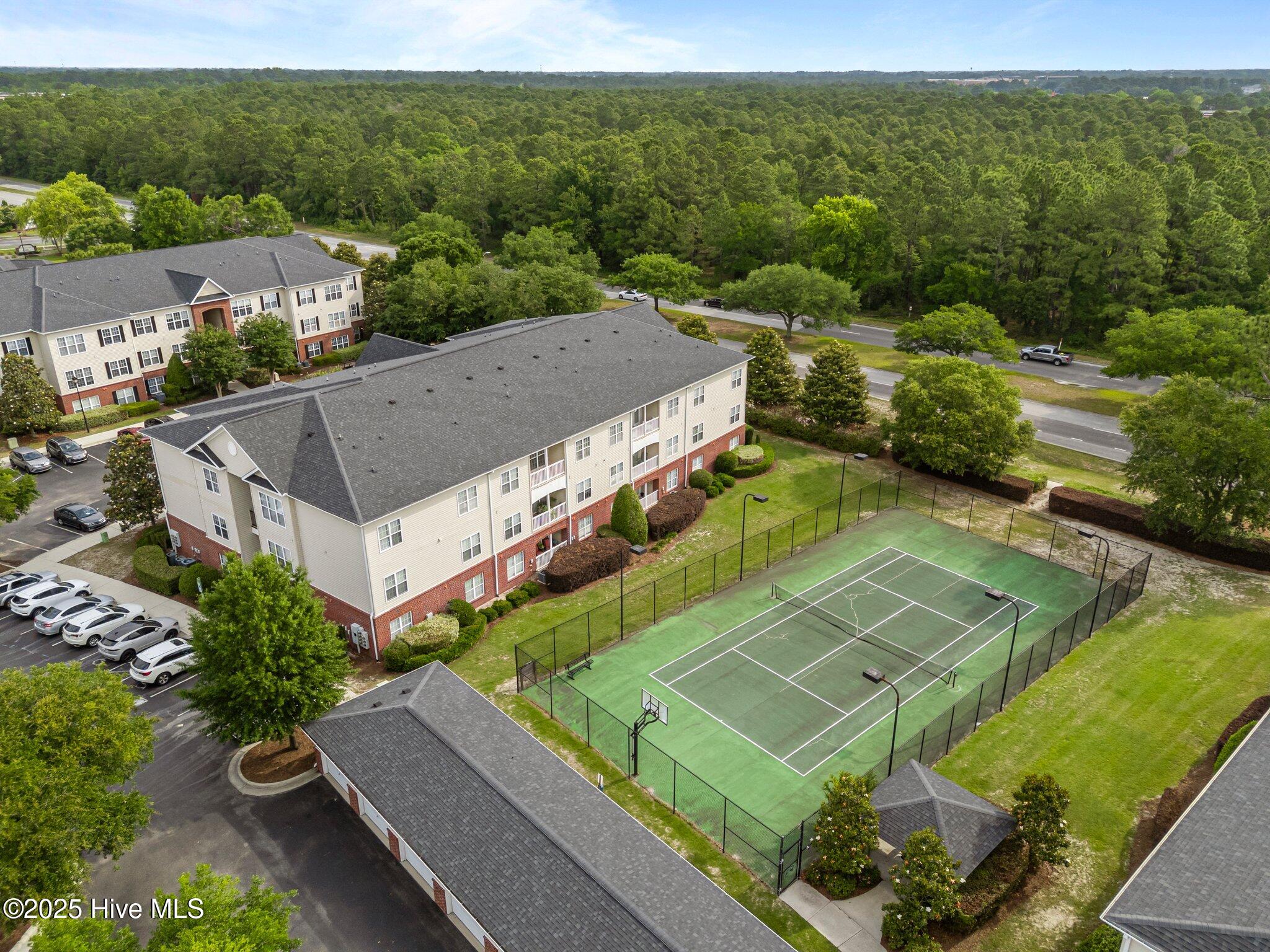 2813 Bloomfield Lane Unit 302
