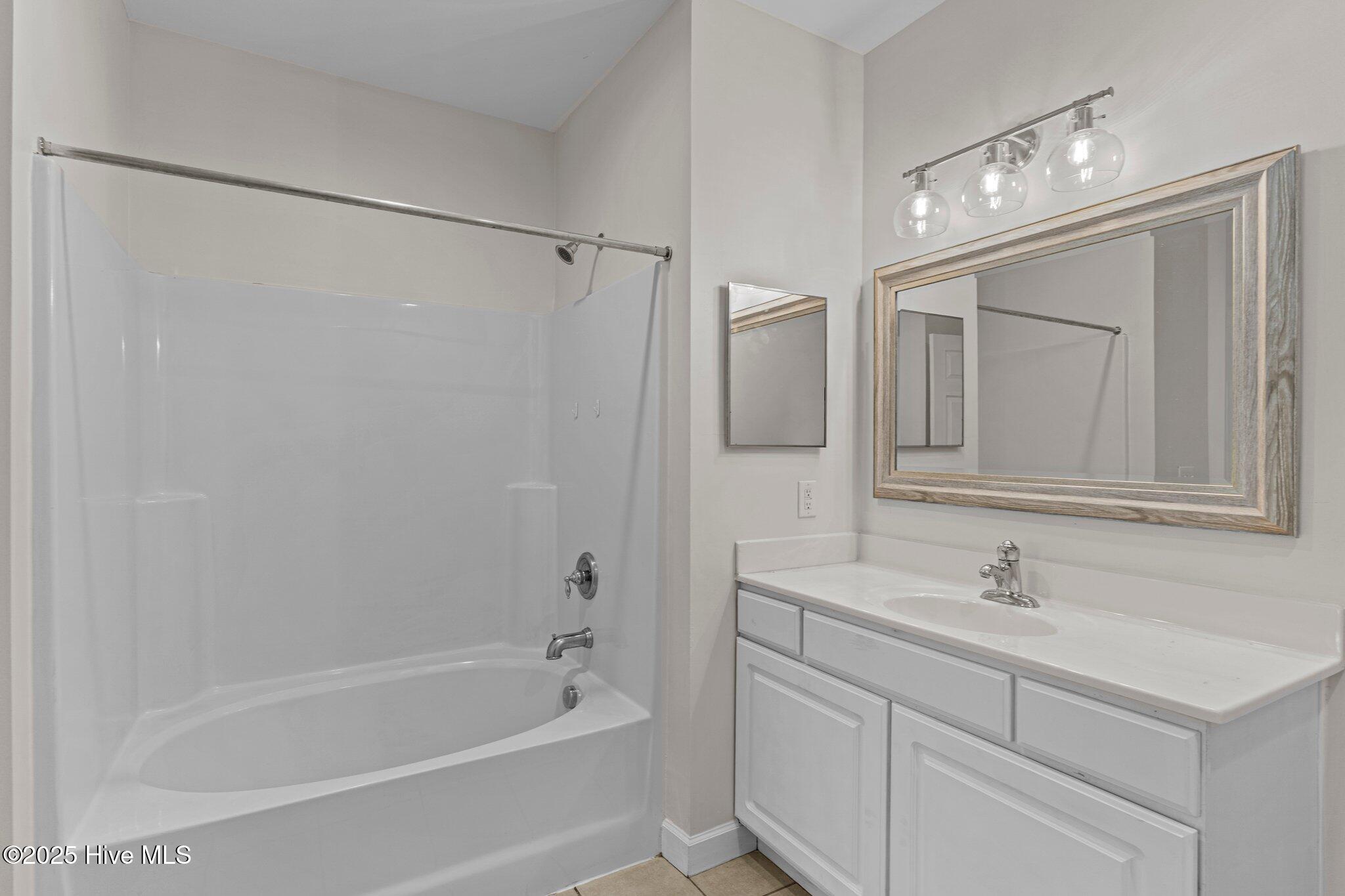 2813 Bloomfield Lane Unit 302