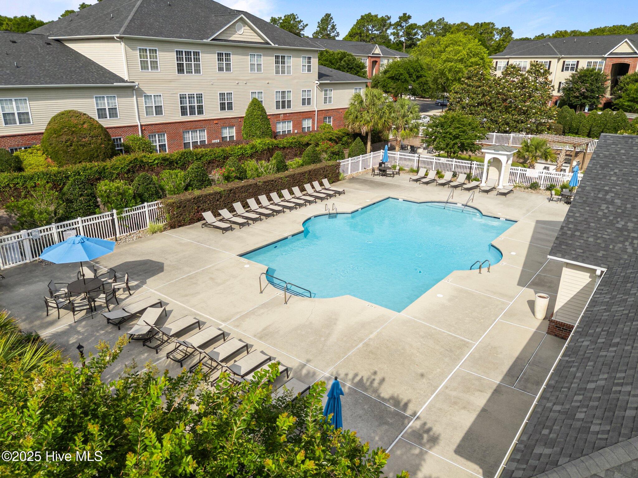 2813 Bloomfield Lane Unit 302
