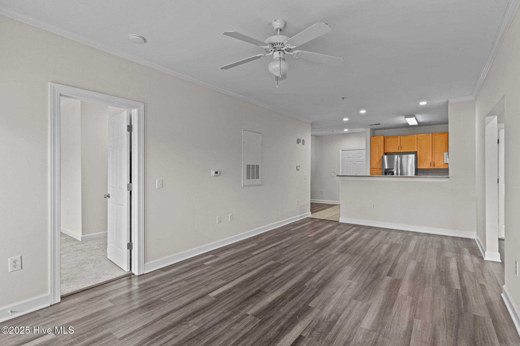 2813 Bloomfield Lane Unit 302