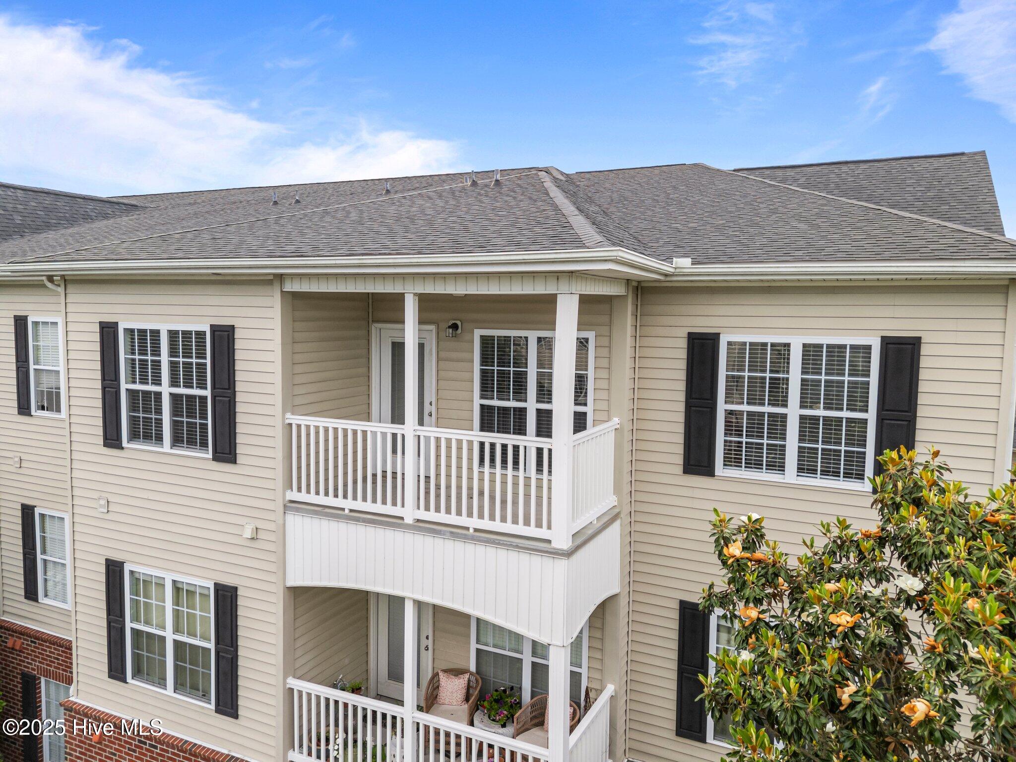 2813 Bloomfield Lane Unit 302