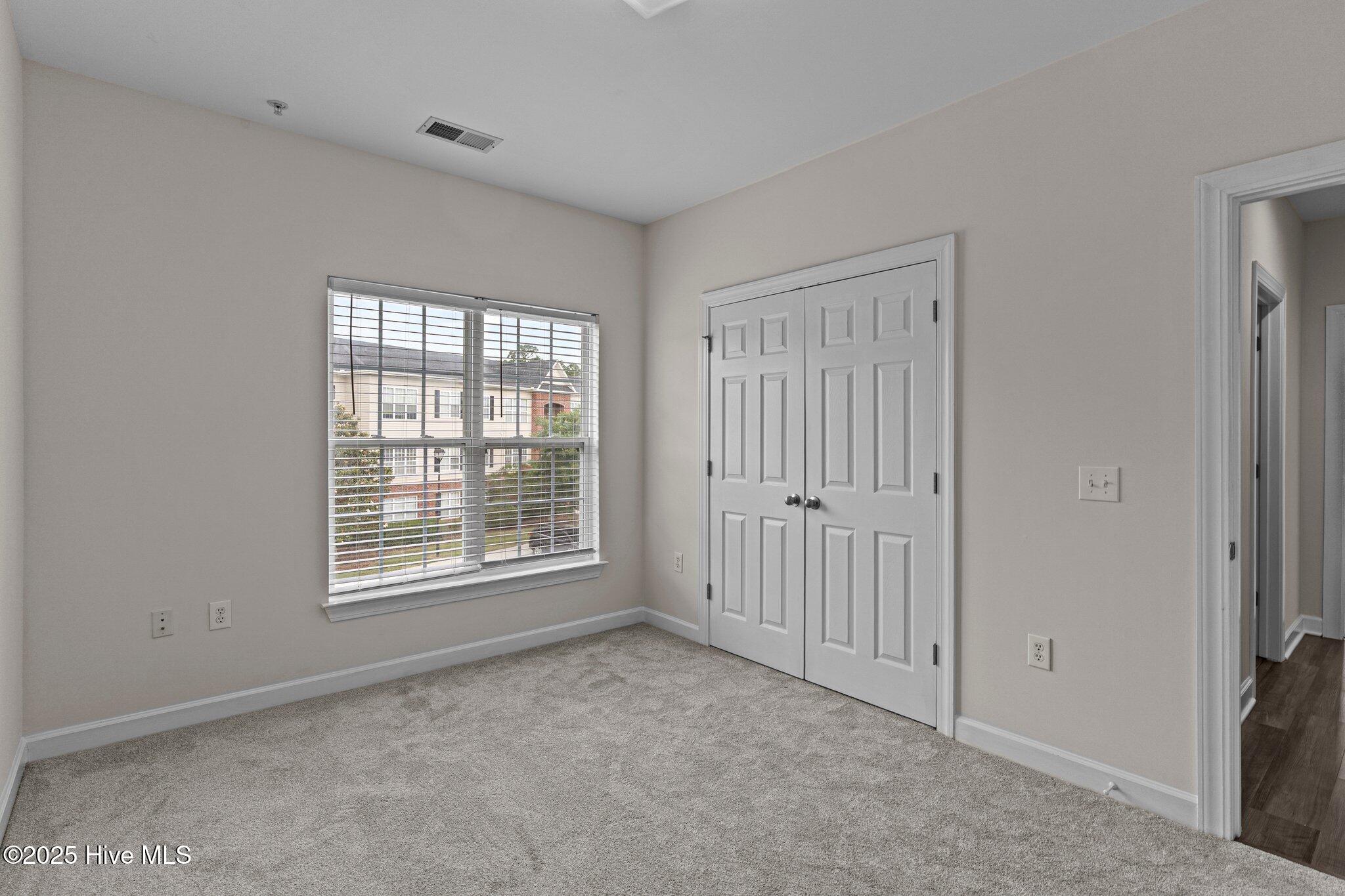 2813 Bloomfield Lane Unit 302