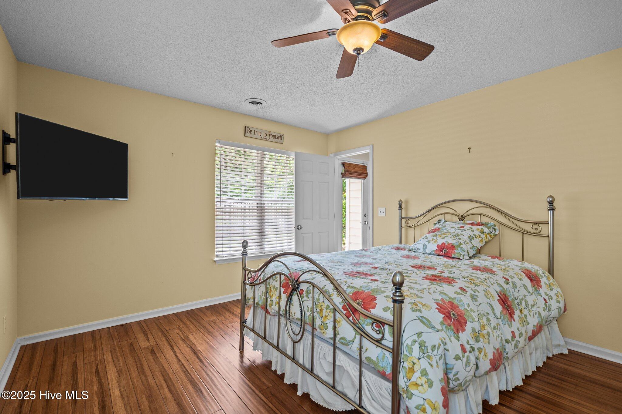 7100 Farrington Farms Drive