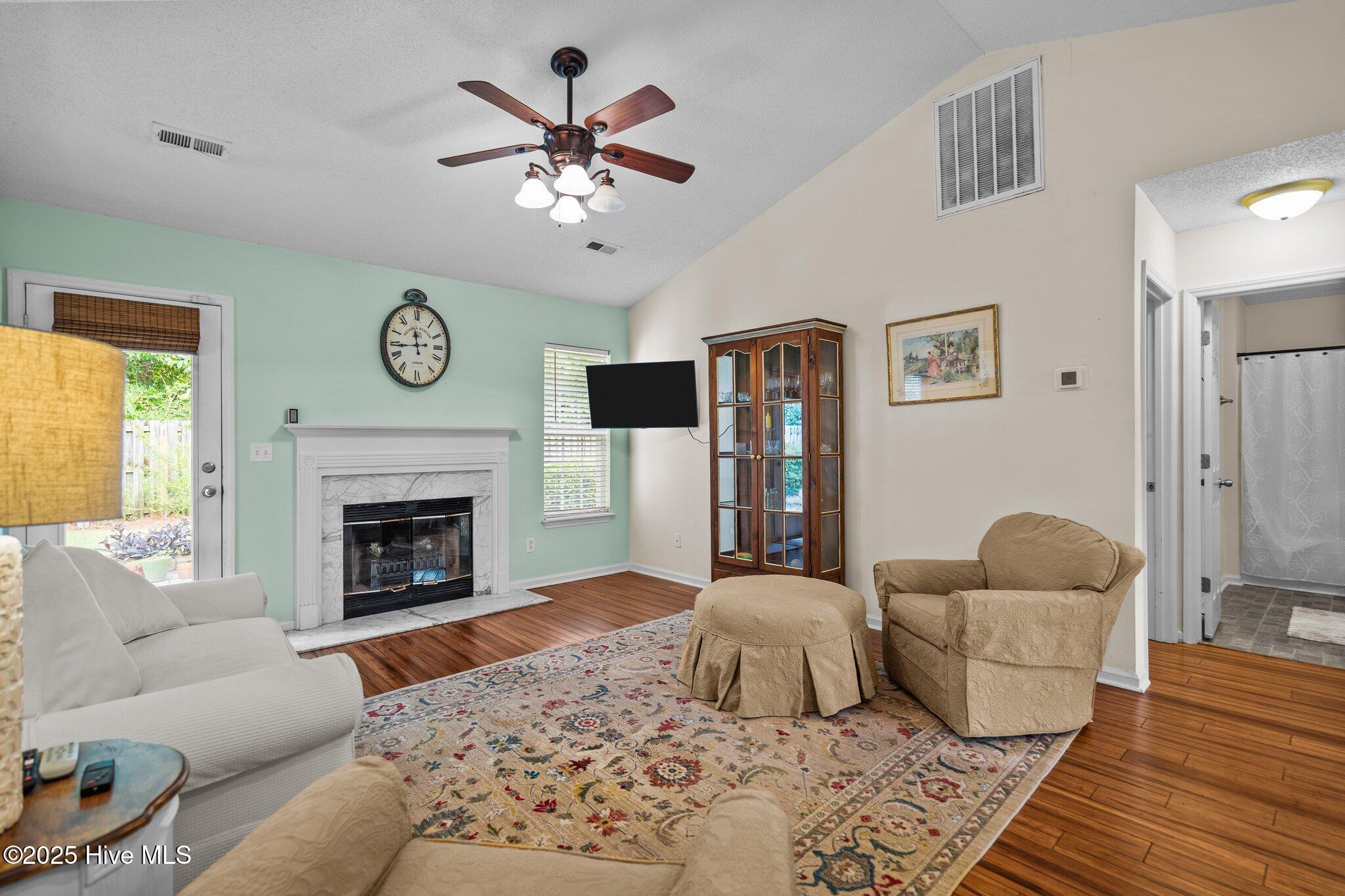 7100 Farrington Farms Drive