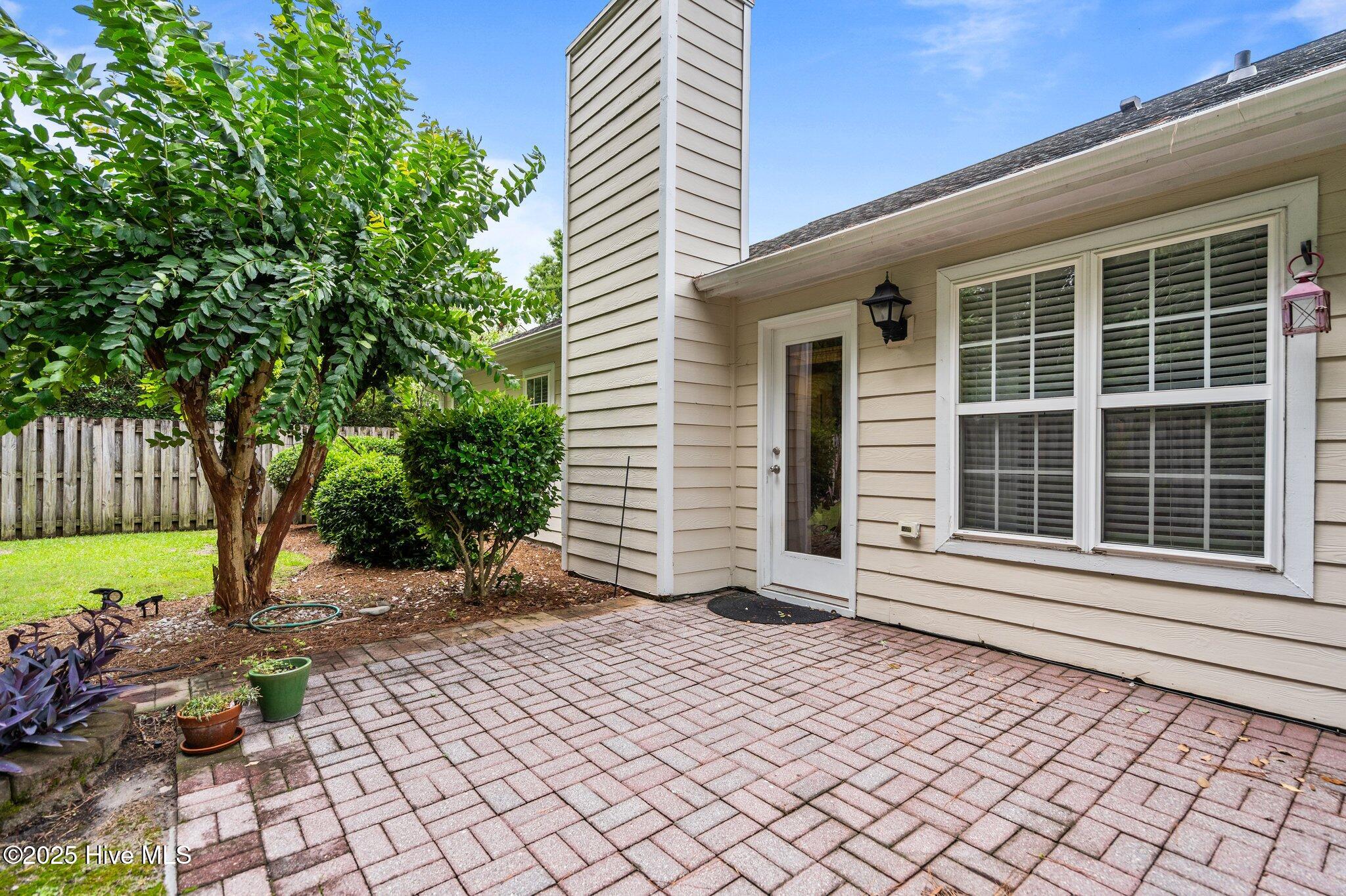 7100 Farrington Farms Drive