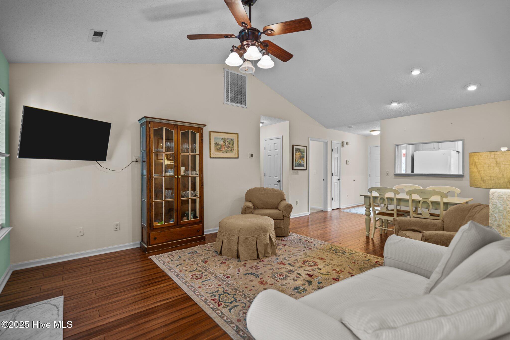 7100 Farrington Farms Drive