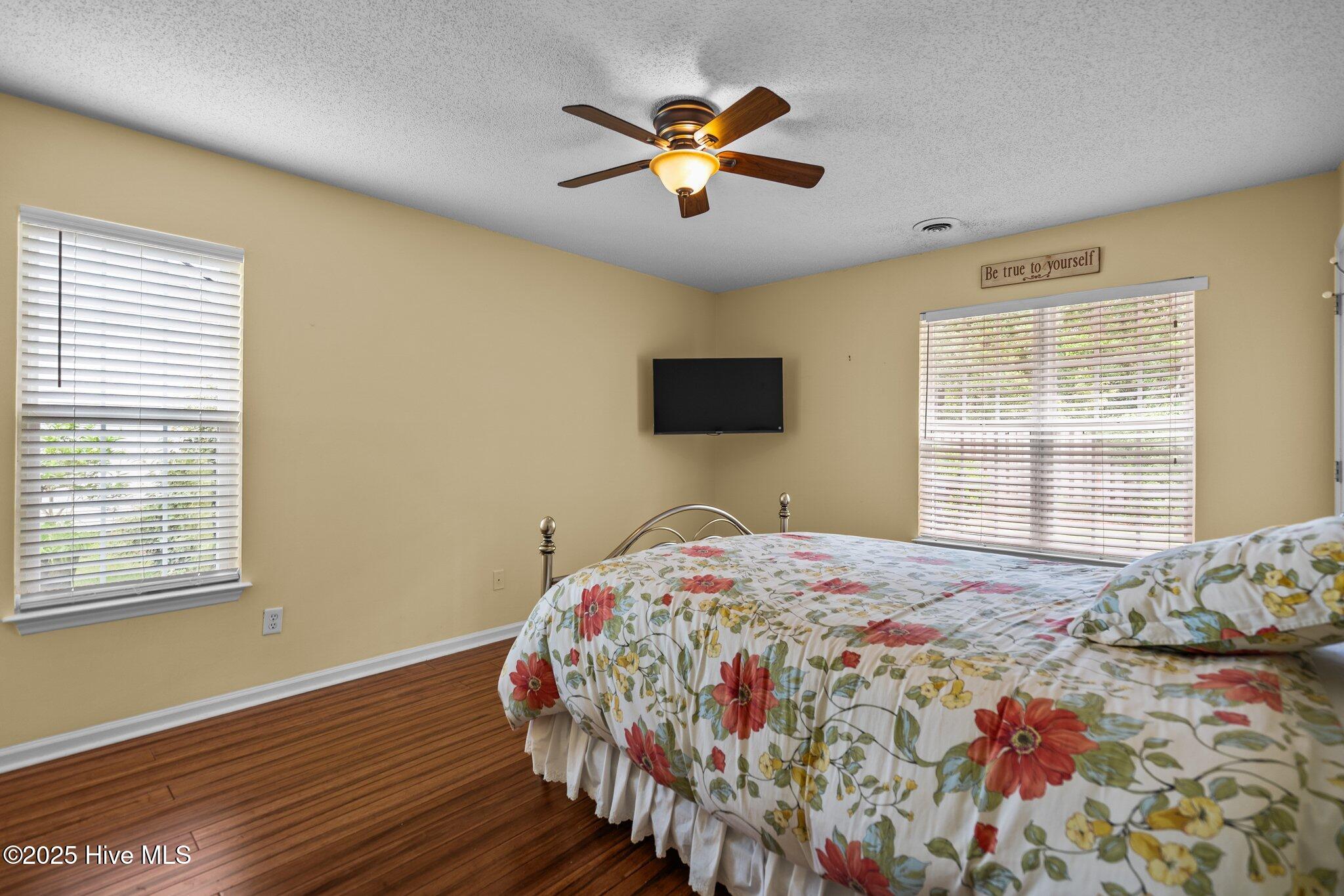 7100 Farrington Farms Drive