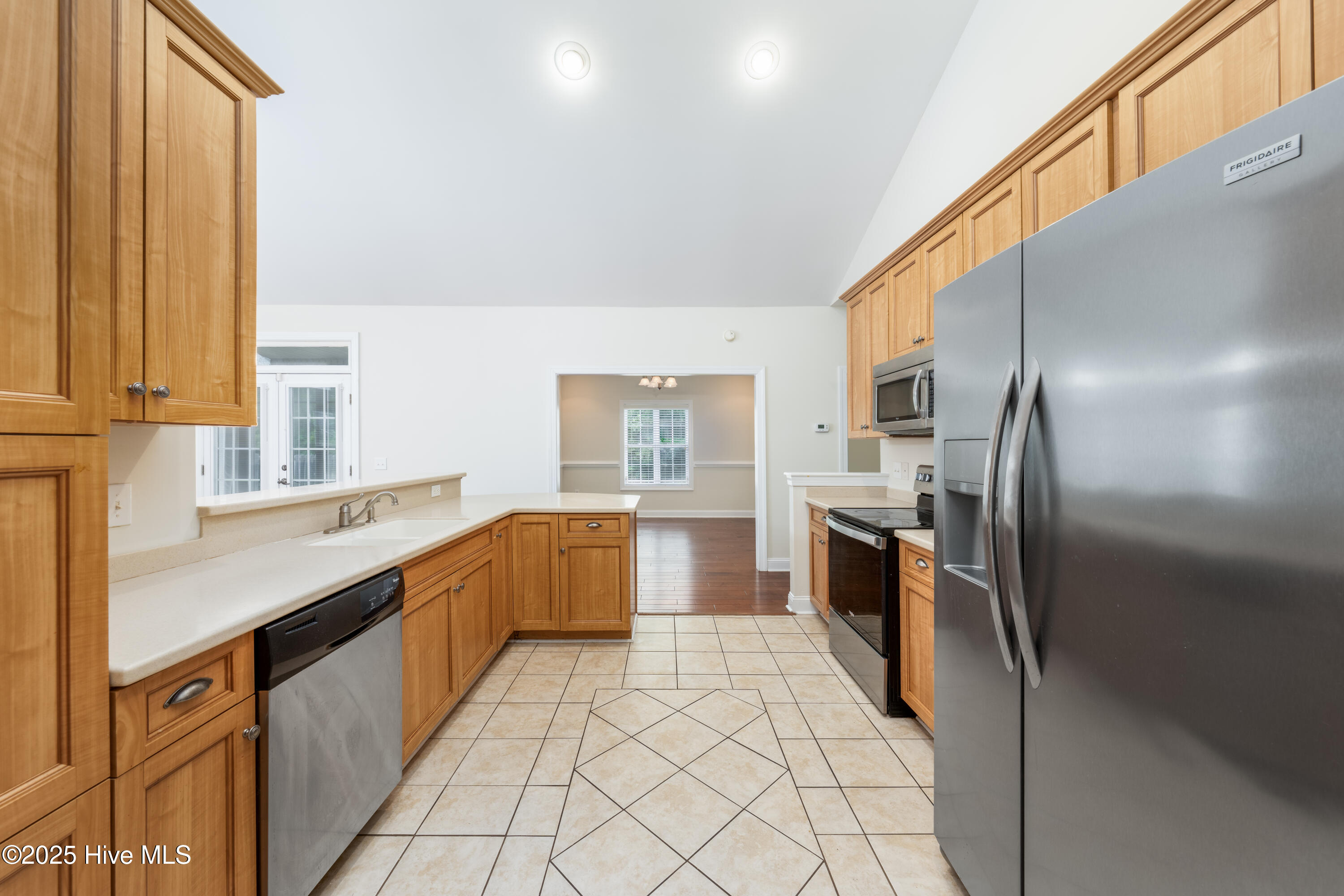 386 Southbend Court
