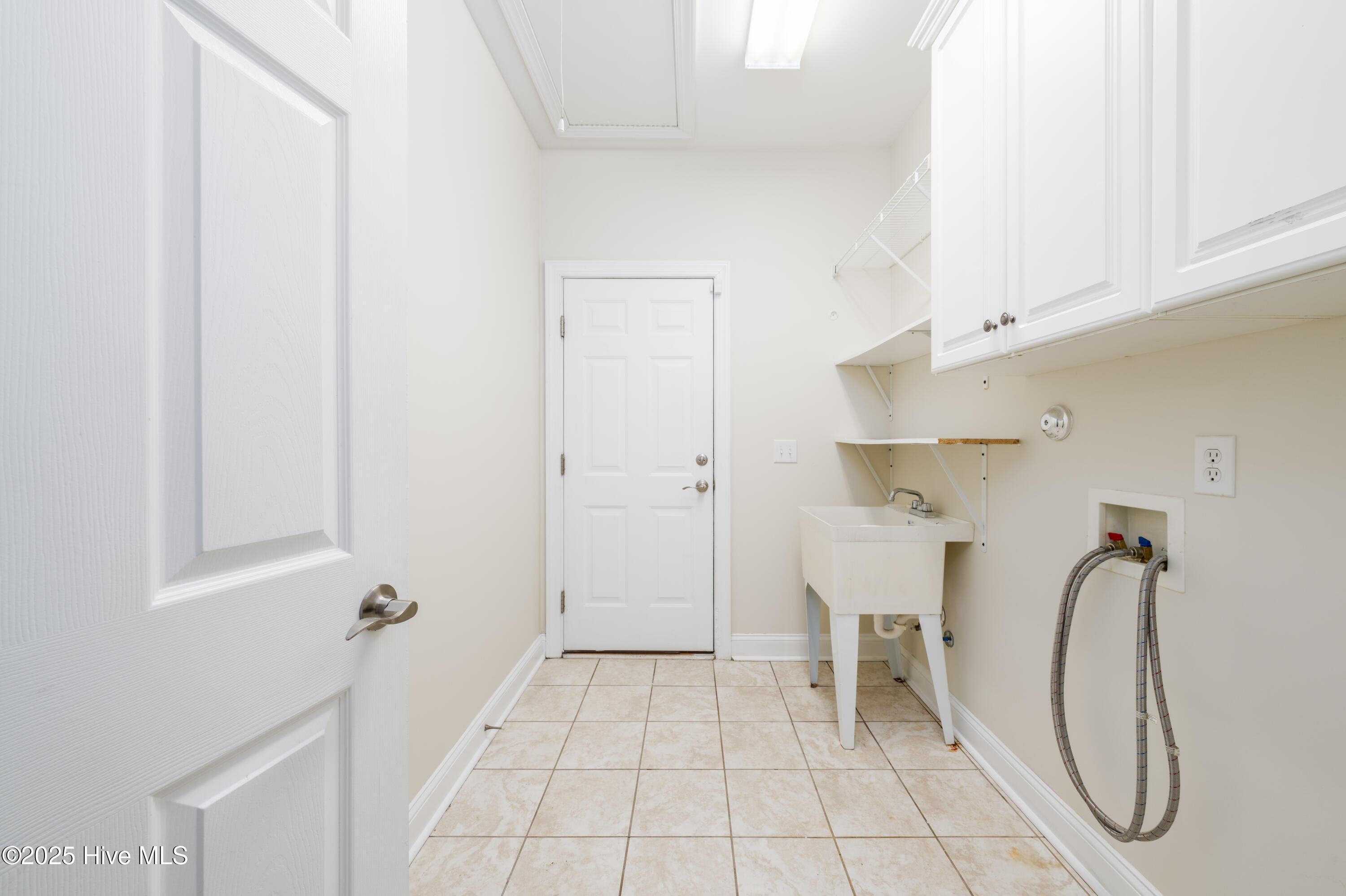 386 Southbend Court
