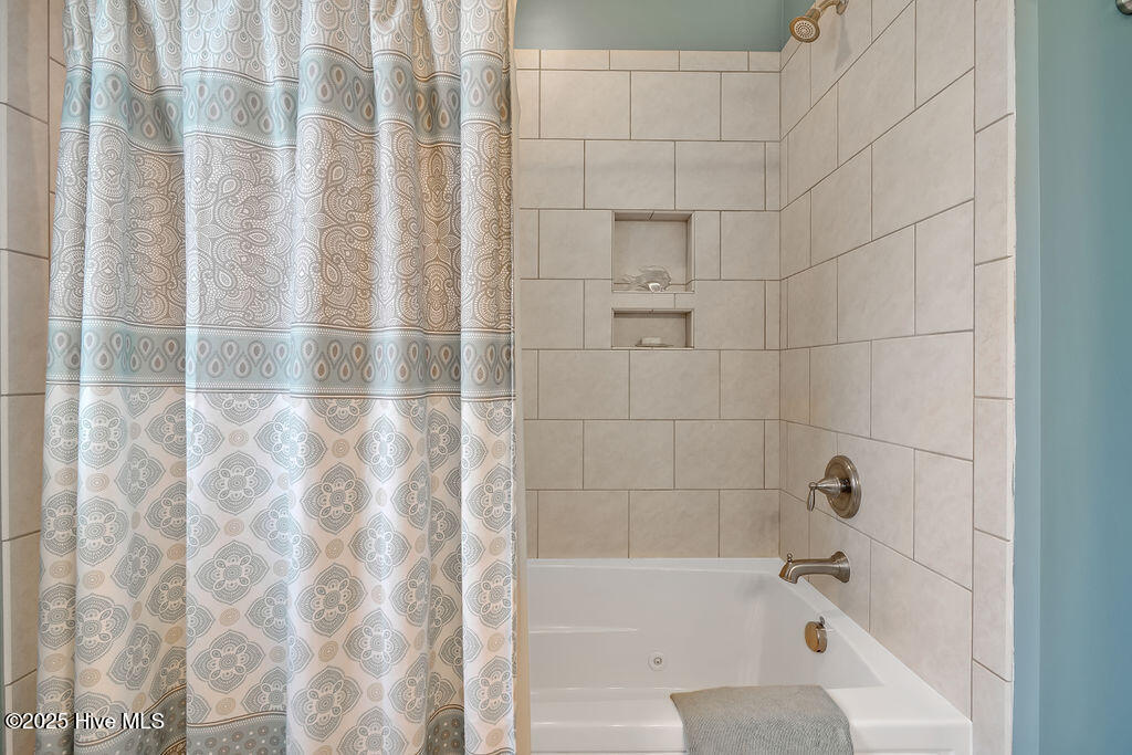 2314 Red Birch Trail NE