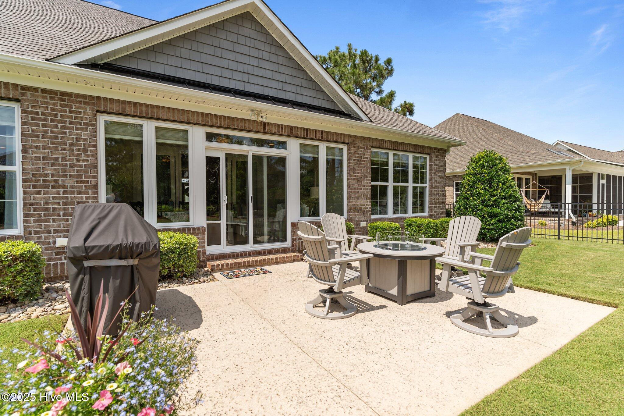 2314 Red Birch Trail NE