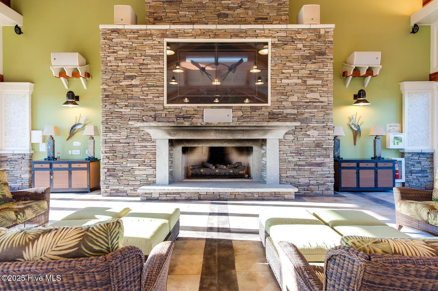 2314 Red Birch Trail NE