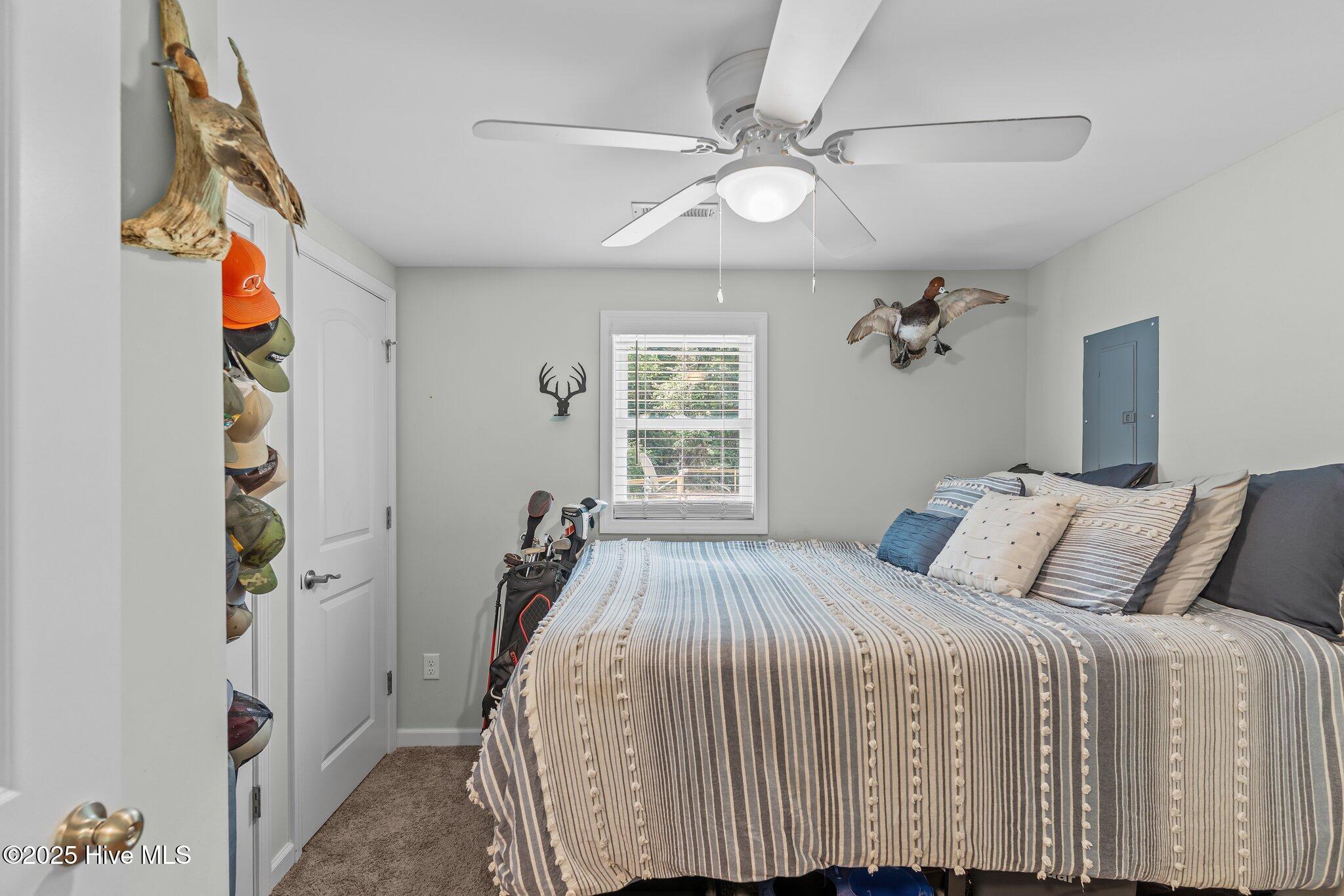 9433 Nc Highway 53 E