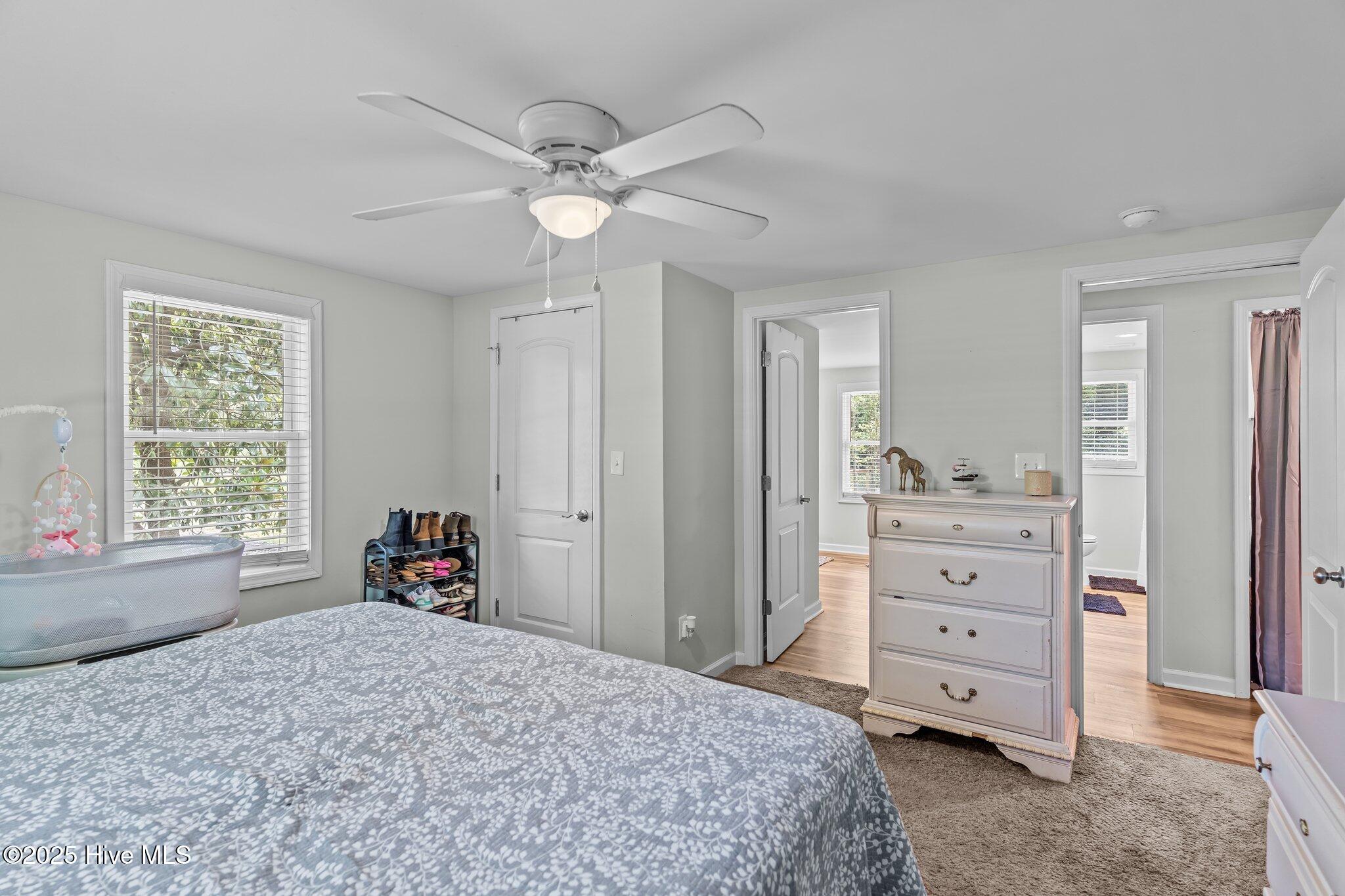 9433 Nc Highway 53 E