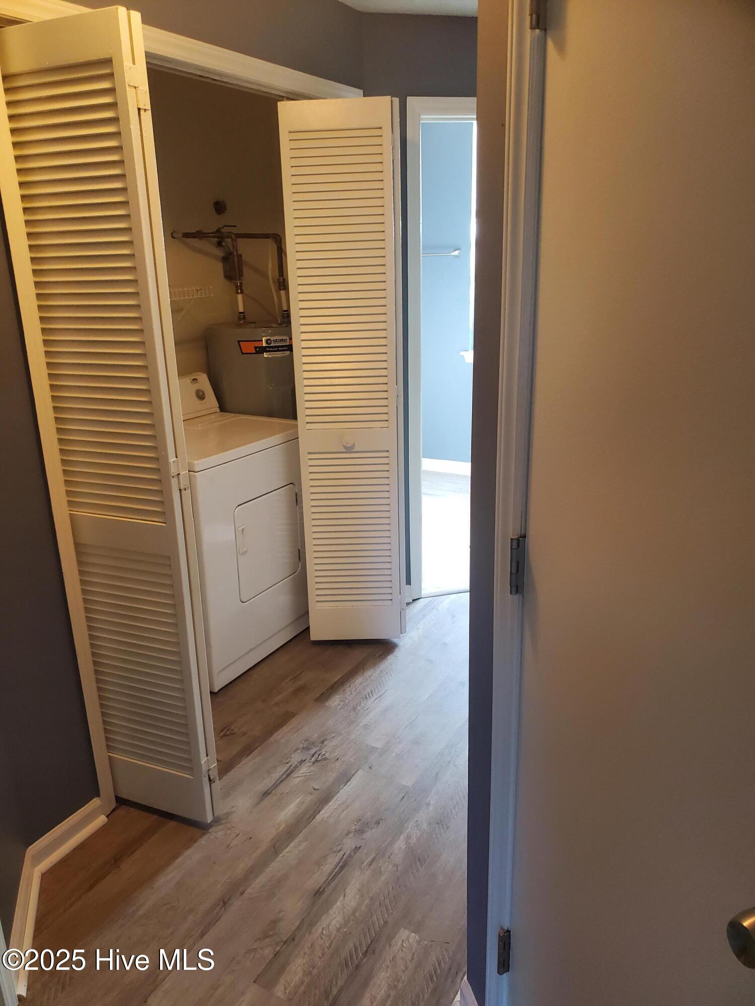 4220 Wilshire Boulevard 304c