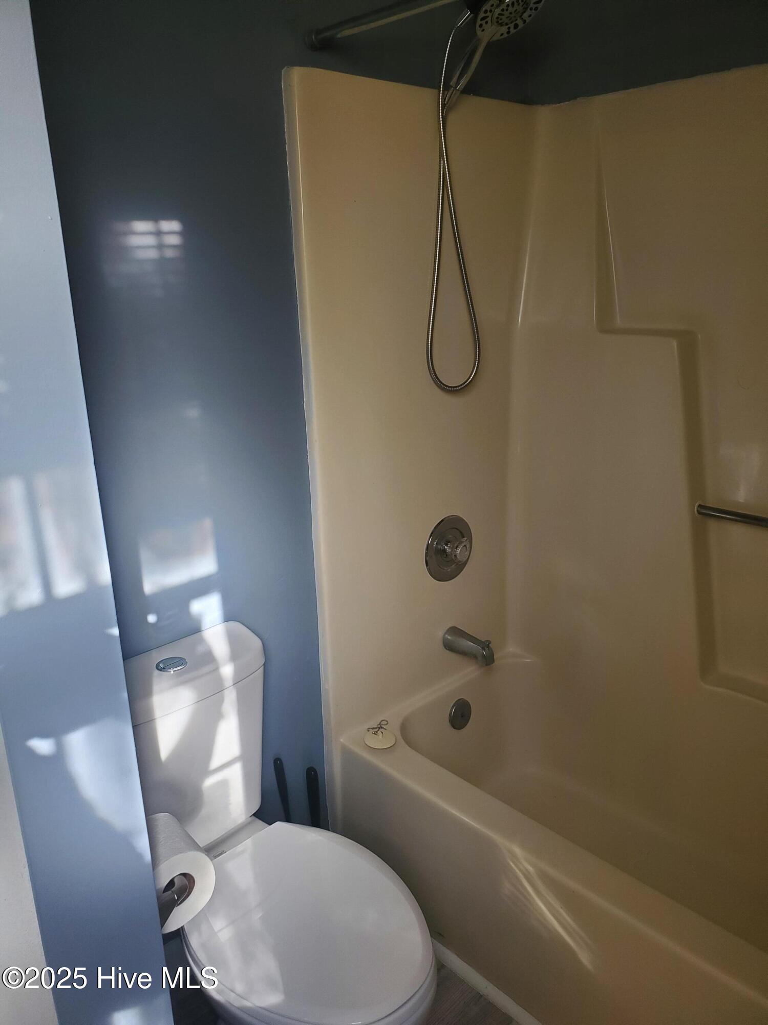 4220 Wilshire Boulevard 304c