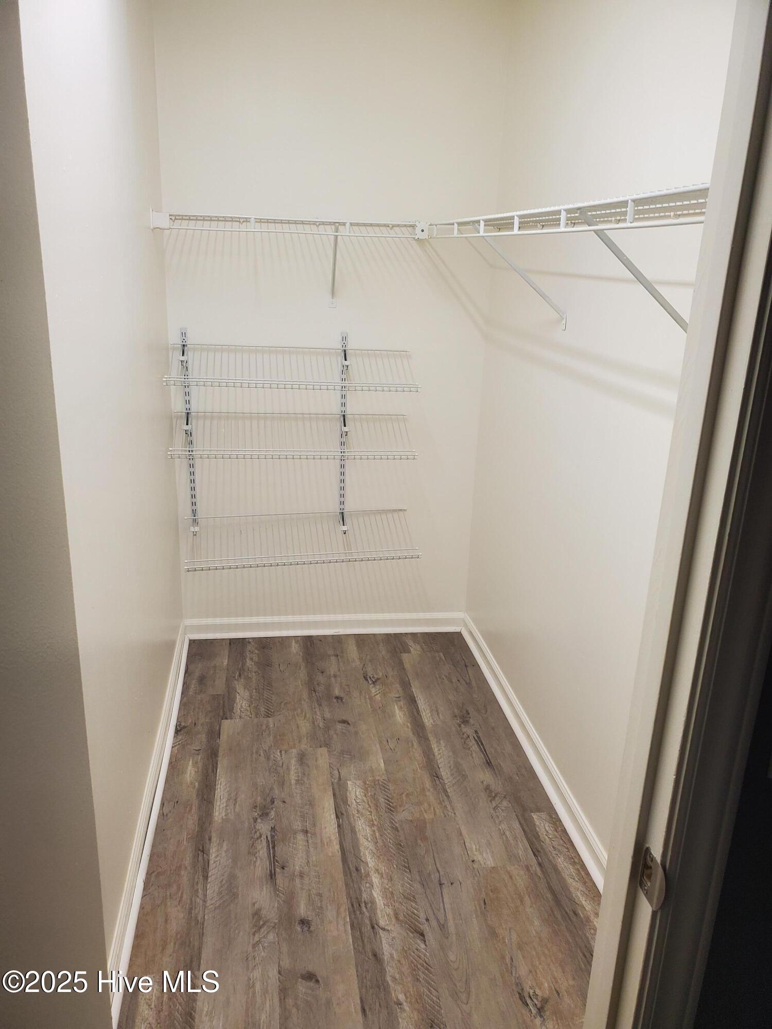 4220 Wilshire Boulevard 304c