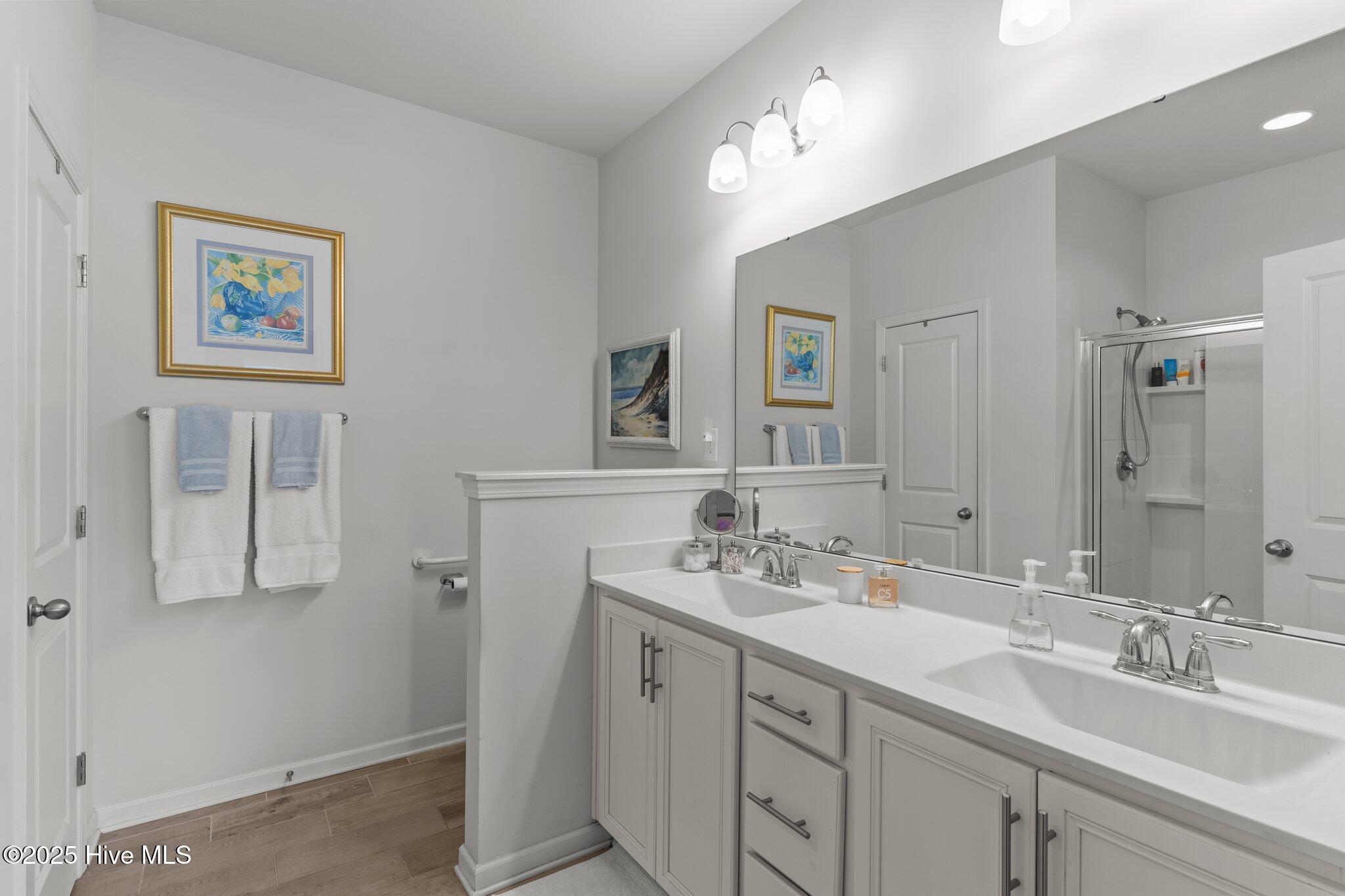 627 Cambeck Drive SE, Unit 3