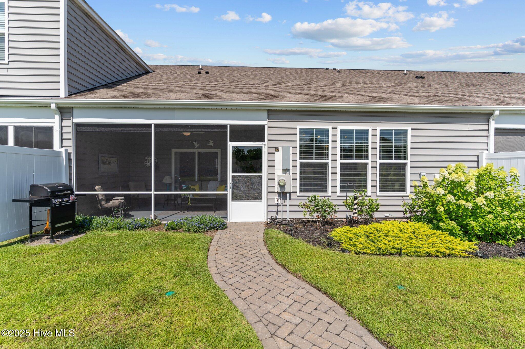 627 Cambeck Drive SE, Unit 3