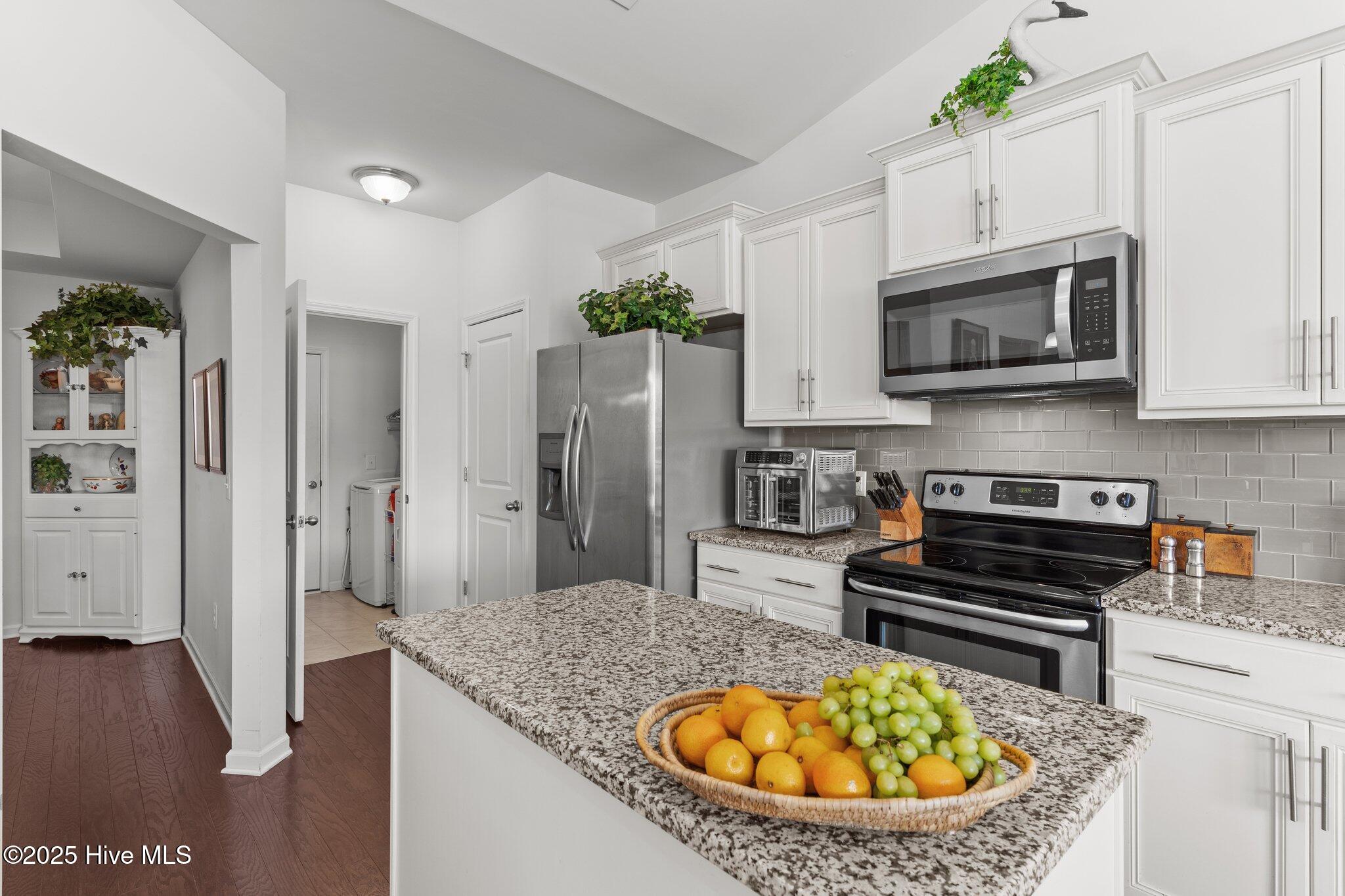 627 Cambeck Drive SE, Unit 3