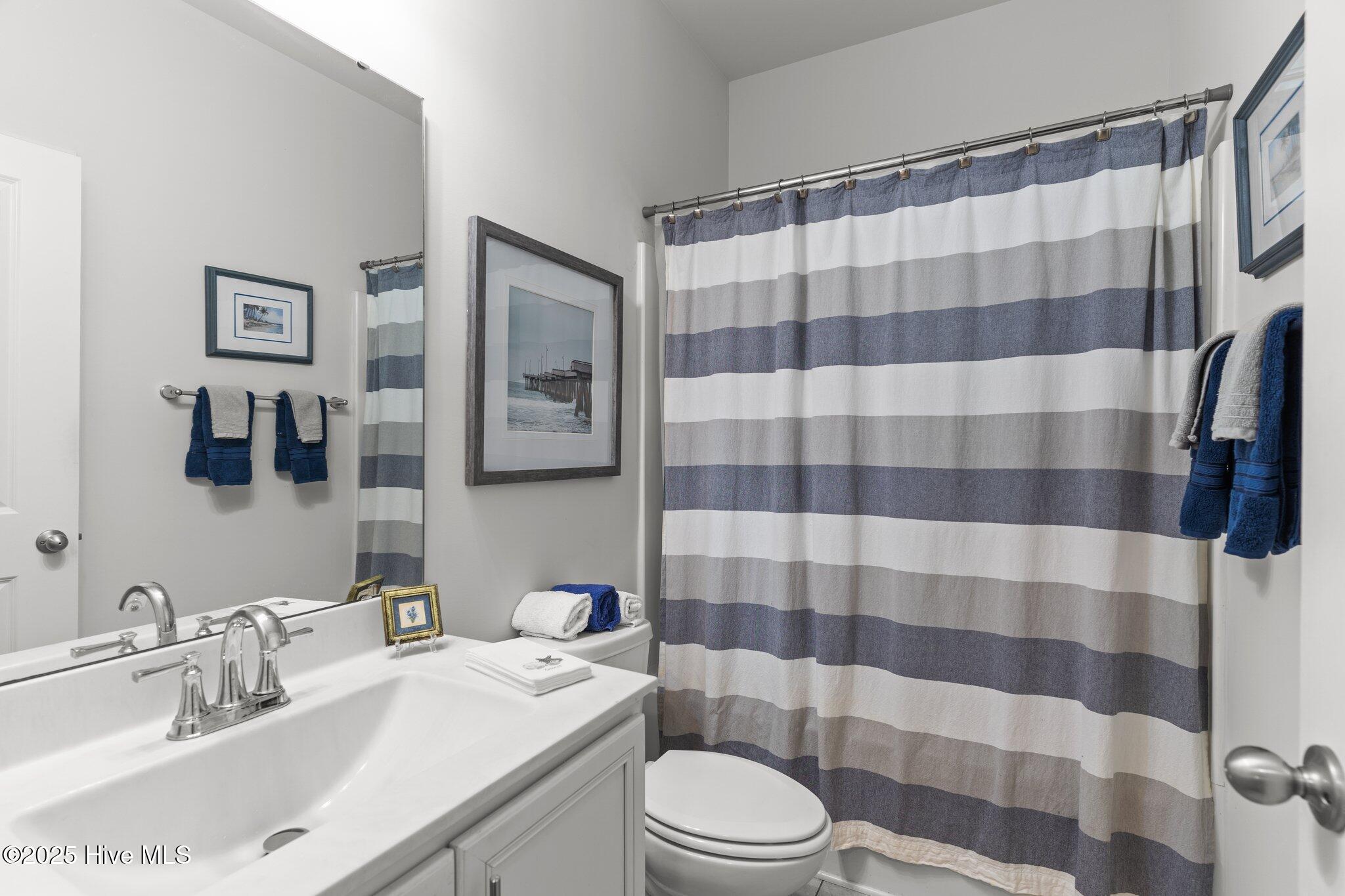 627 Cambeck Drive SE, Unit 3