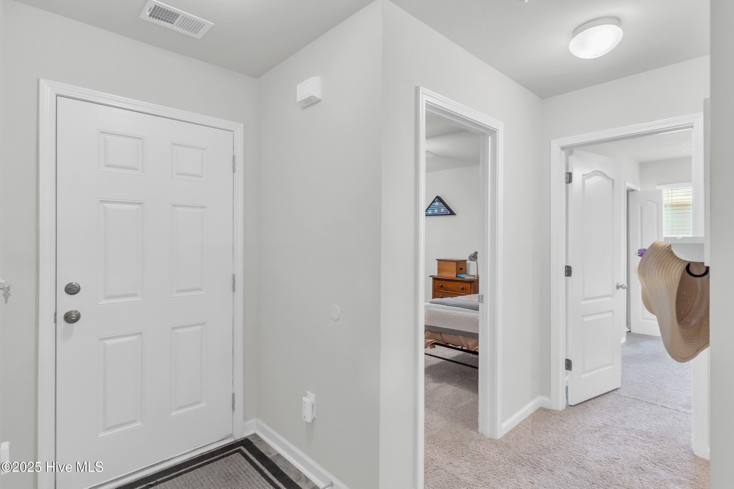 693 Landmark Cove