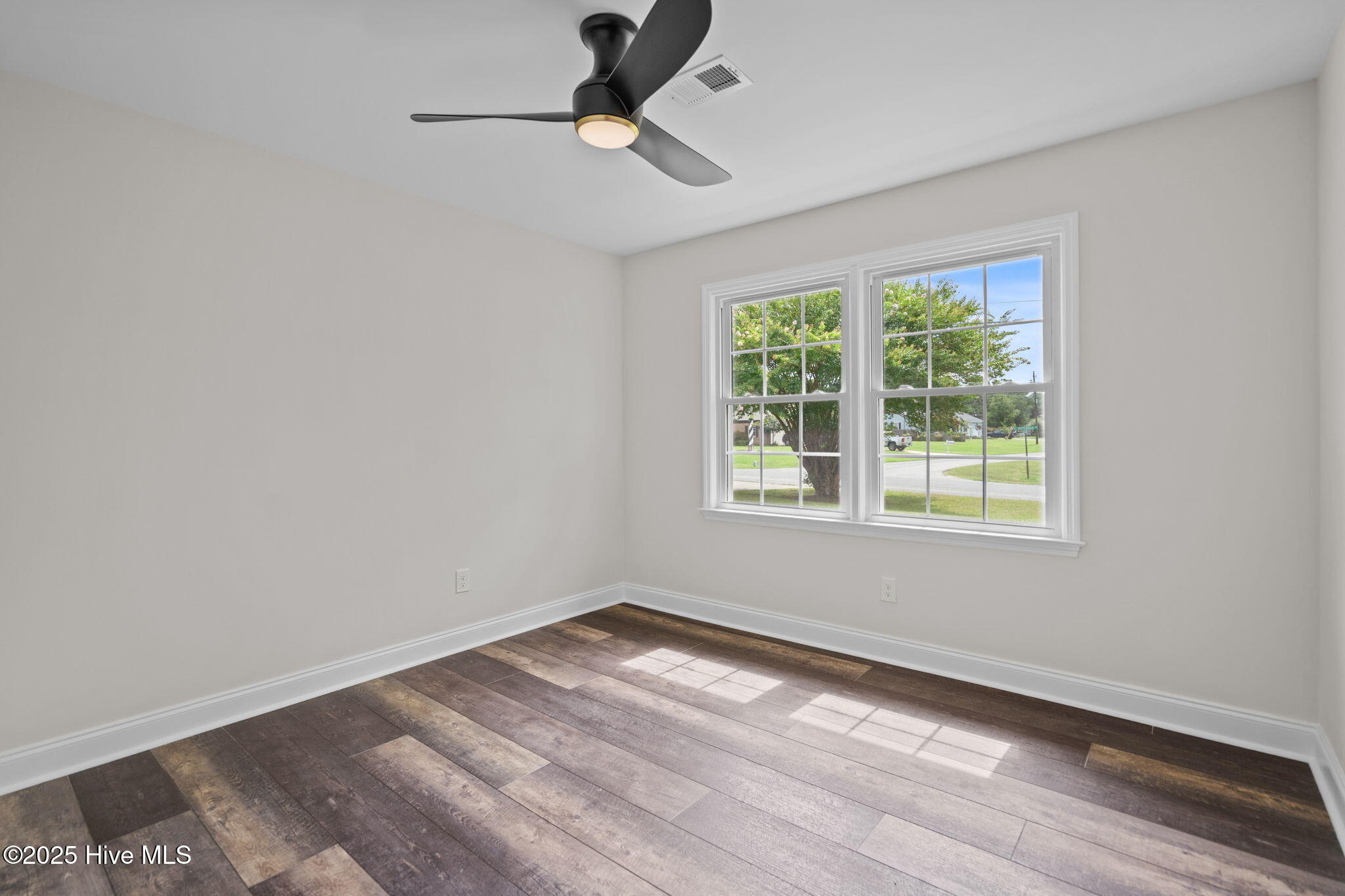 115 Scottsdale Drive