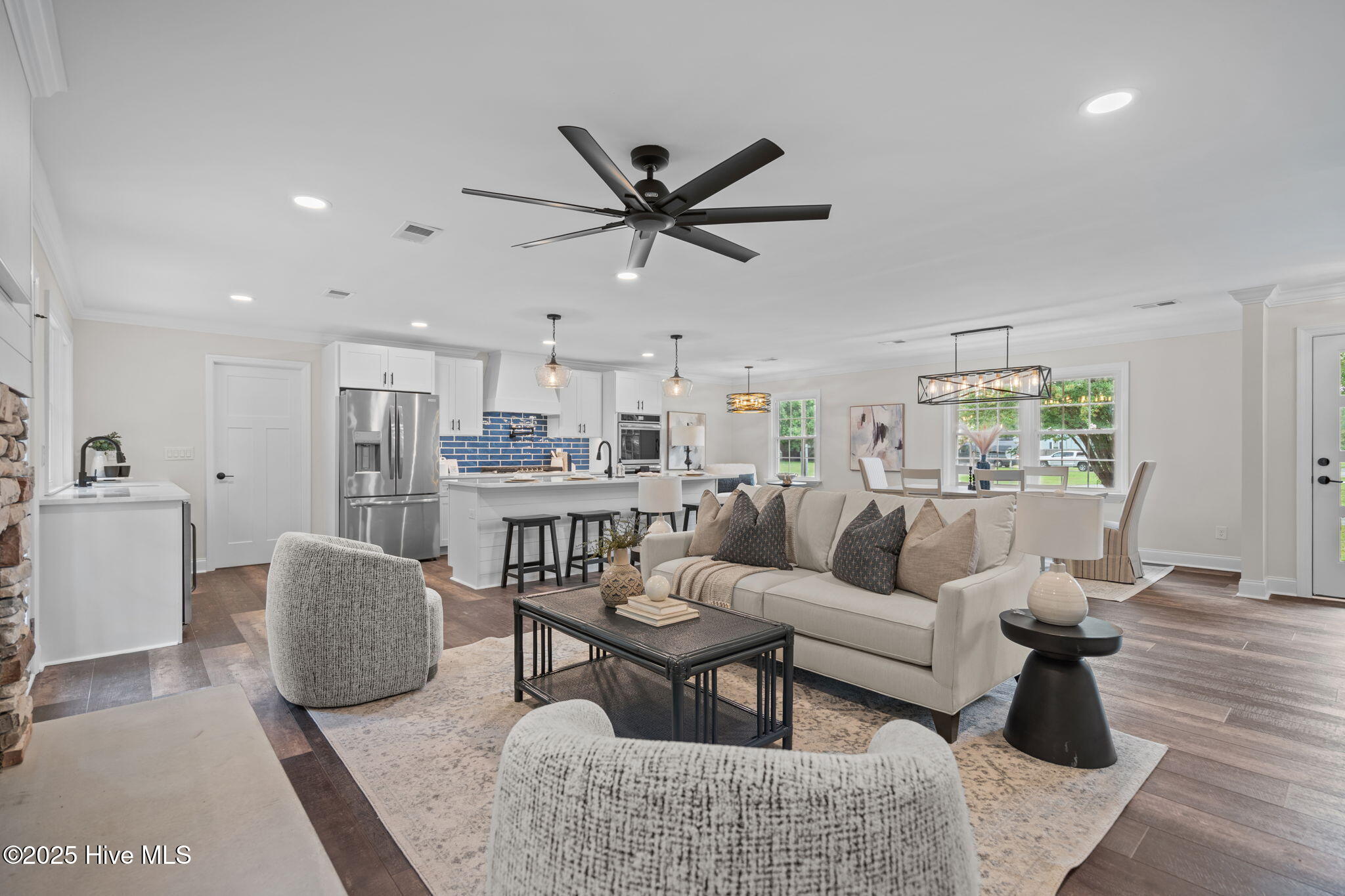 115 Scottsdale Drive