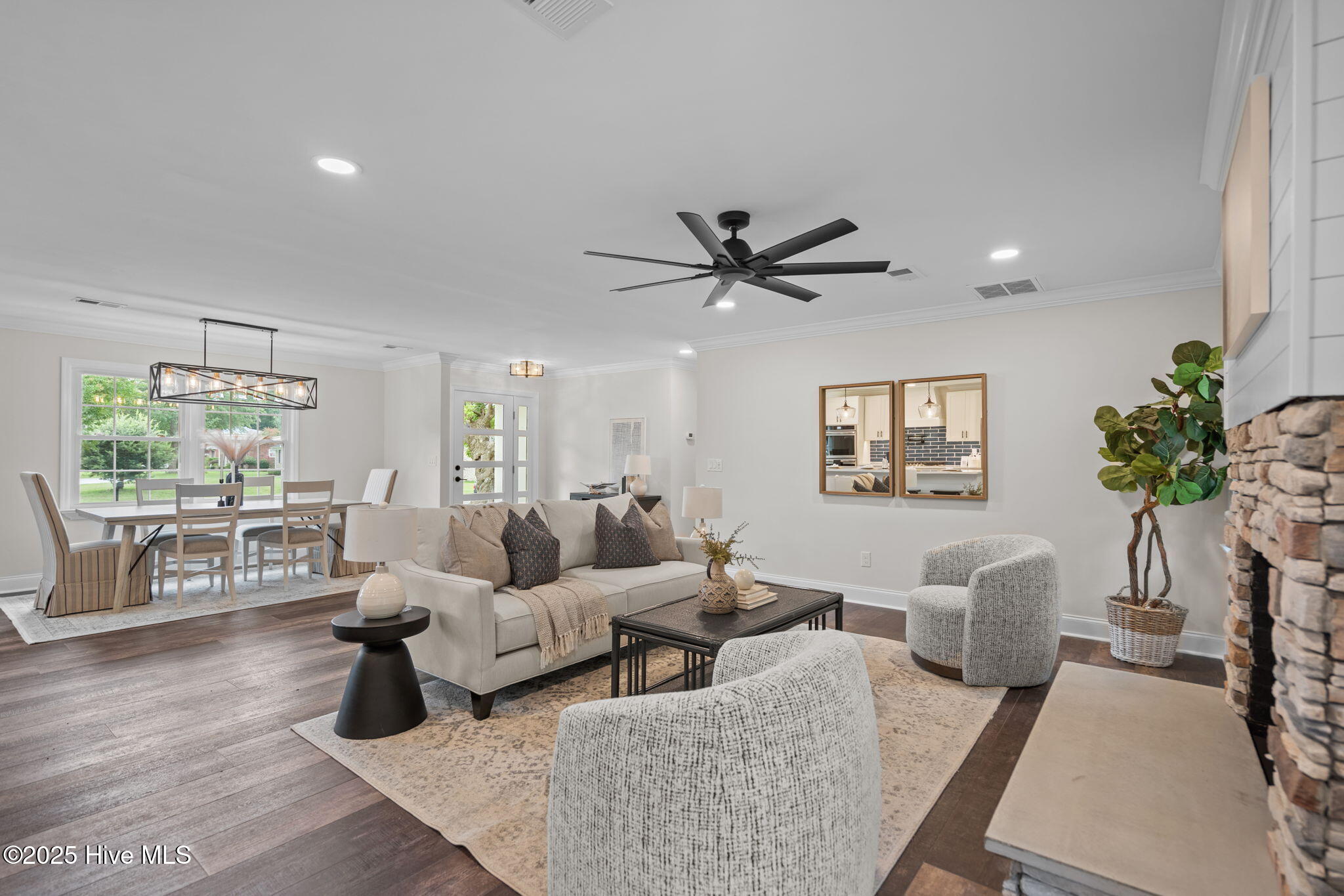 115 Scottsdale Drive