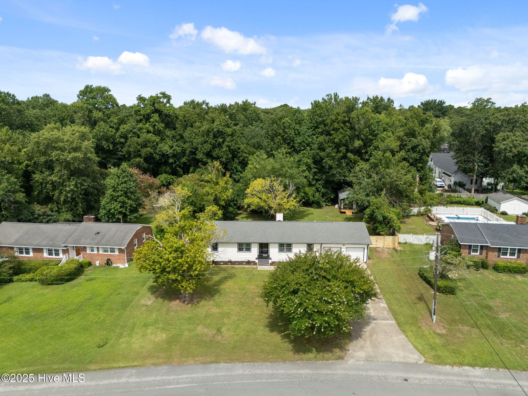 115 Scottsdale Drive