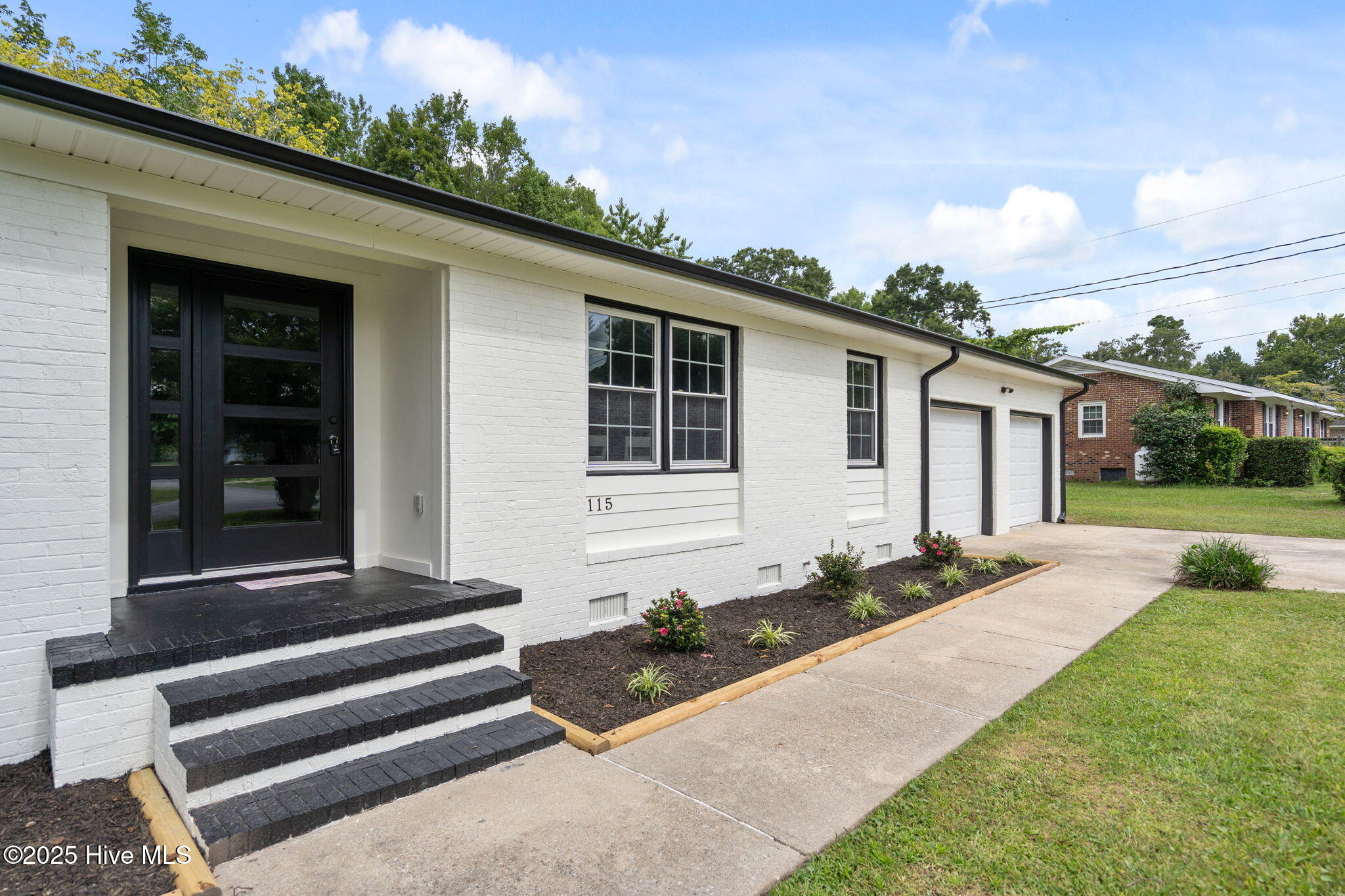 115 Scottsdale Drive