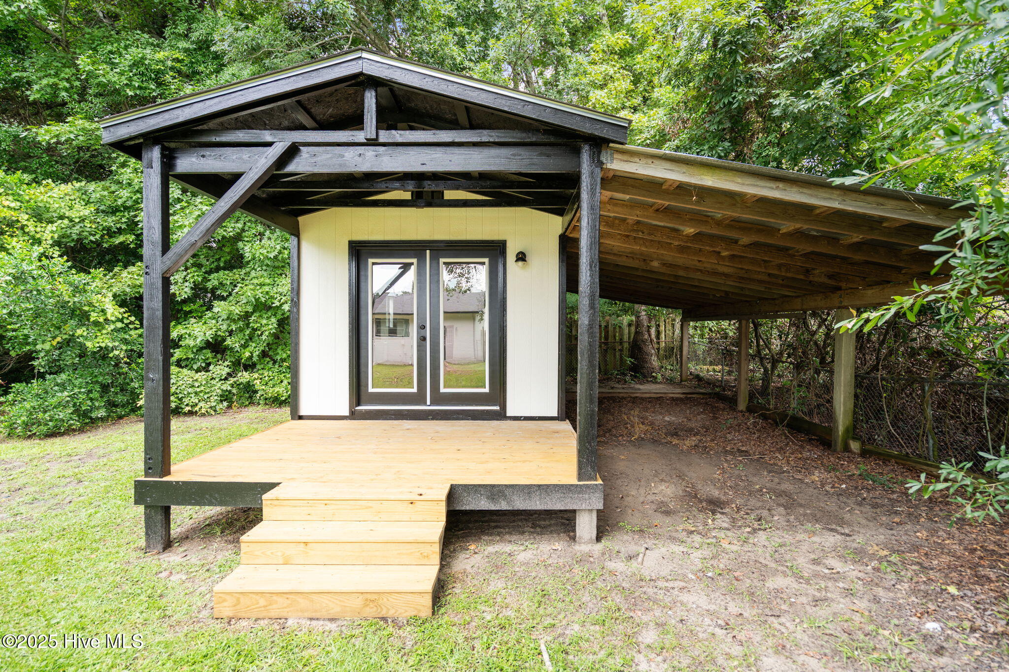 115 Scottsdale Drive