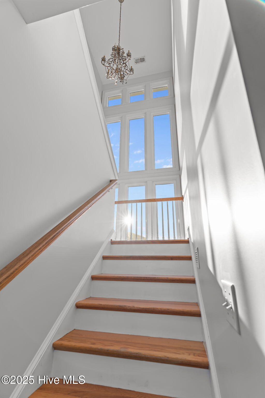 829 Fort Fisher Boulevard S