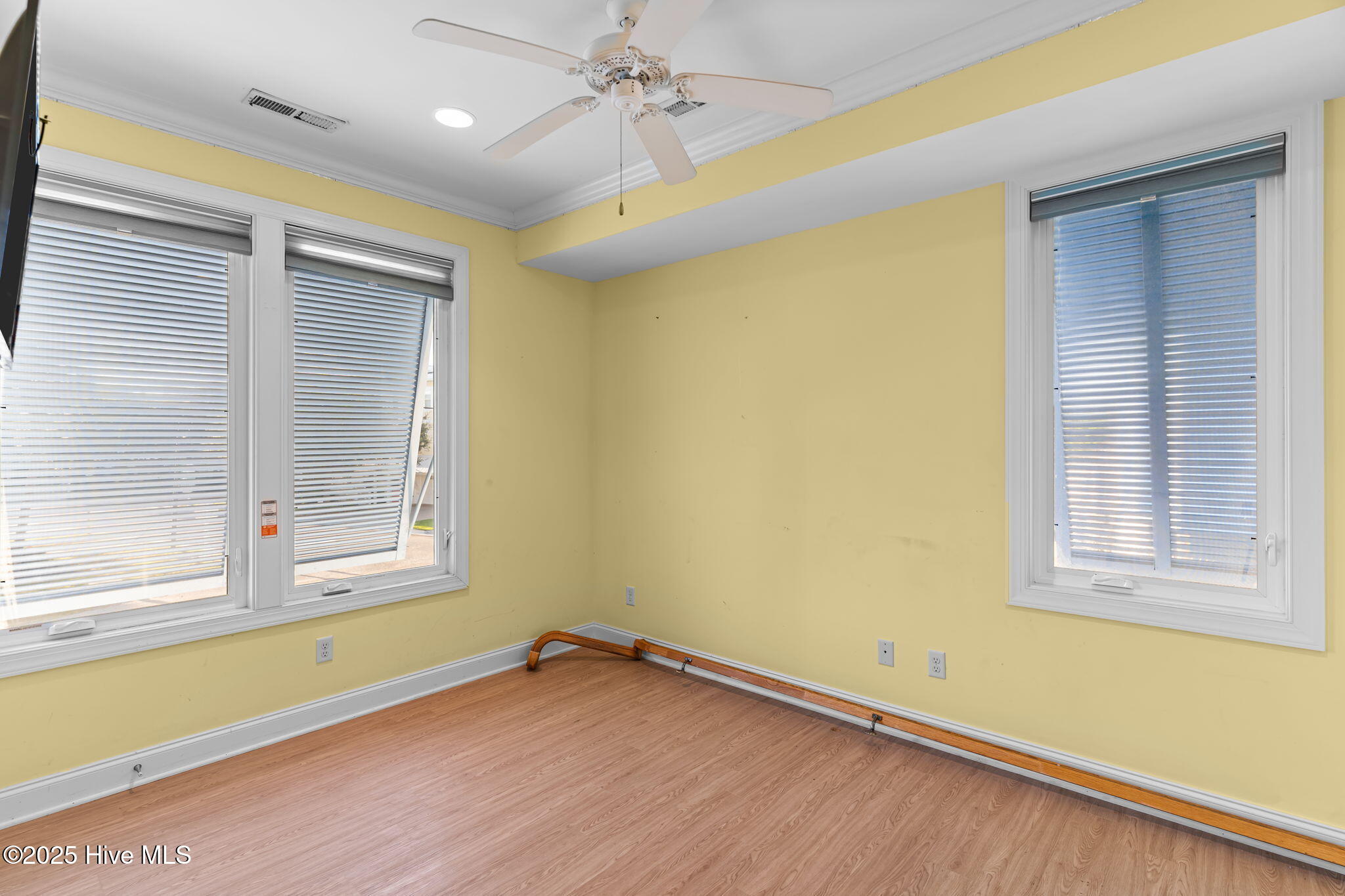 829 Fort Fisher Boulevard S