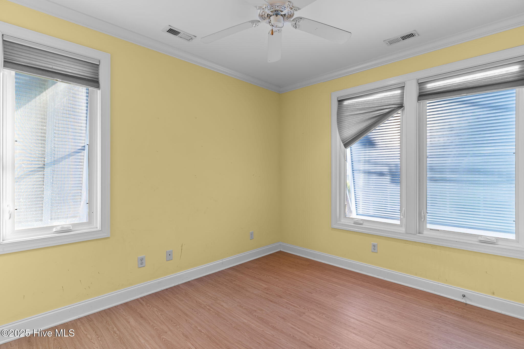 829 Fort Fisher Boulevard S