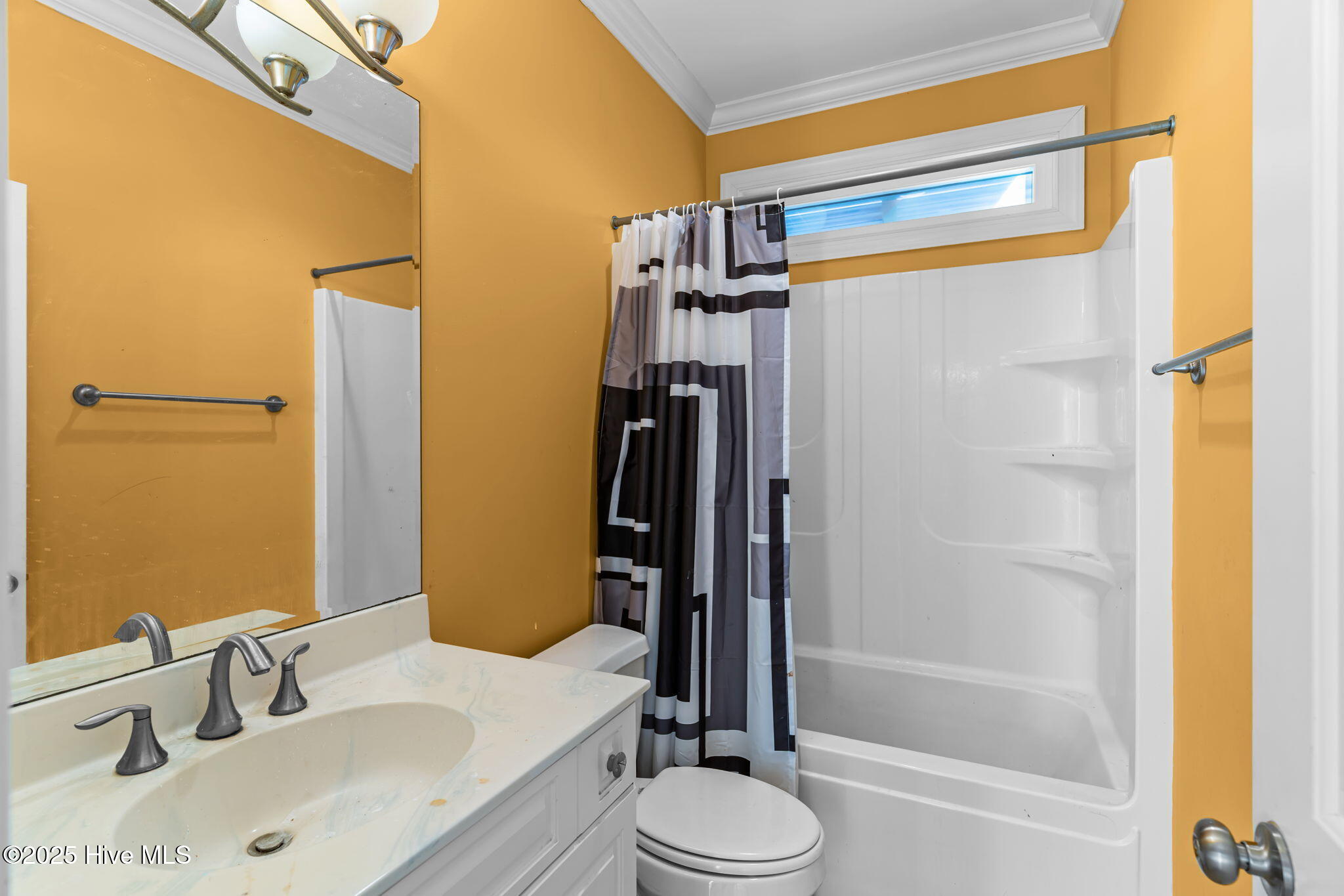 829 Fort Fisher Boulevard S