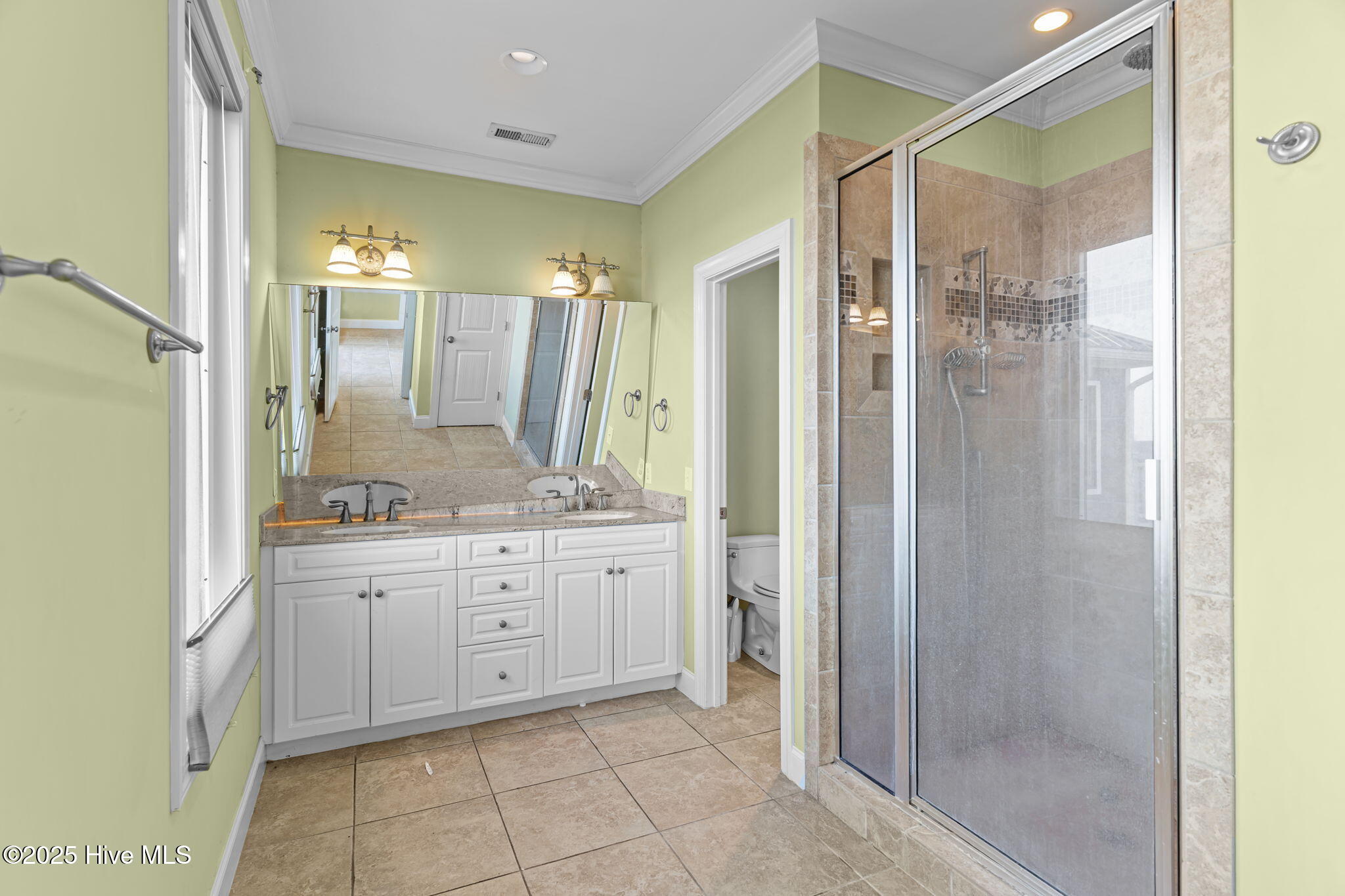 829 Fort Fisher Boulevard S