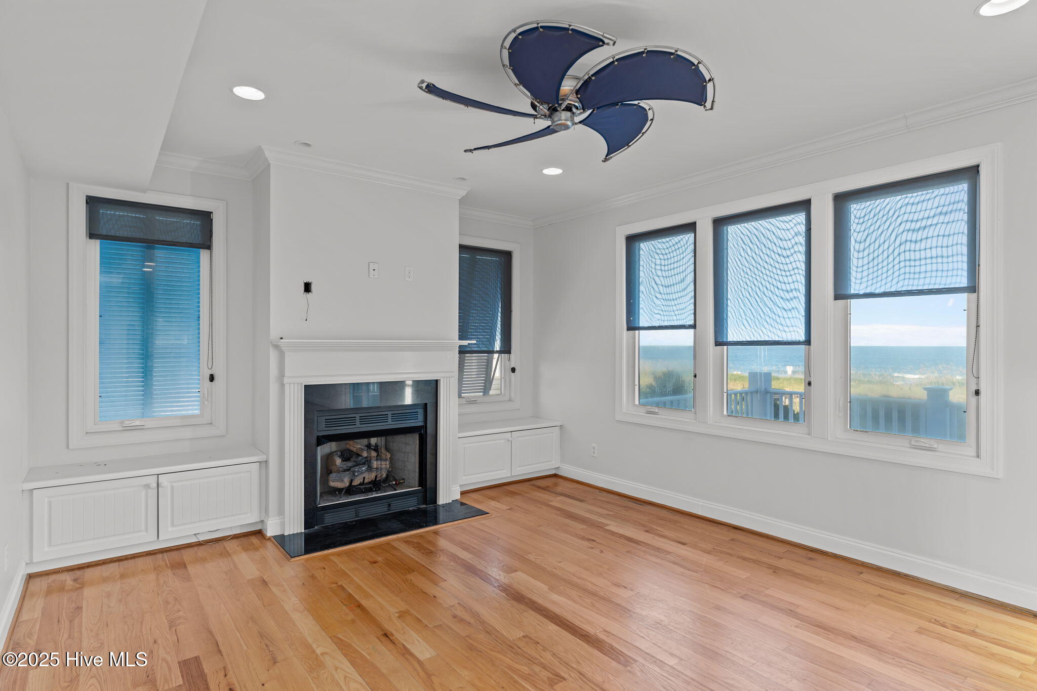 829 Fort Fisher Boulevard S