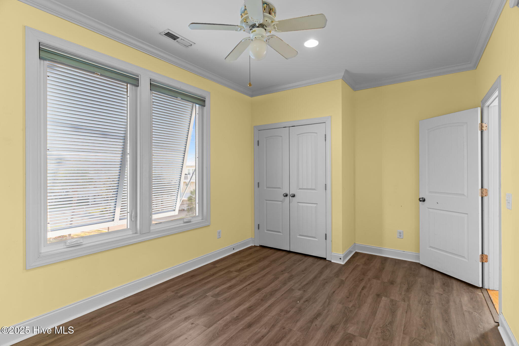 829 Fort Fisher Boulevard S