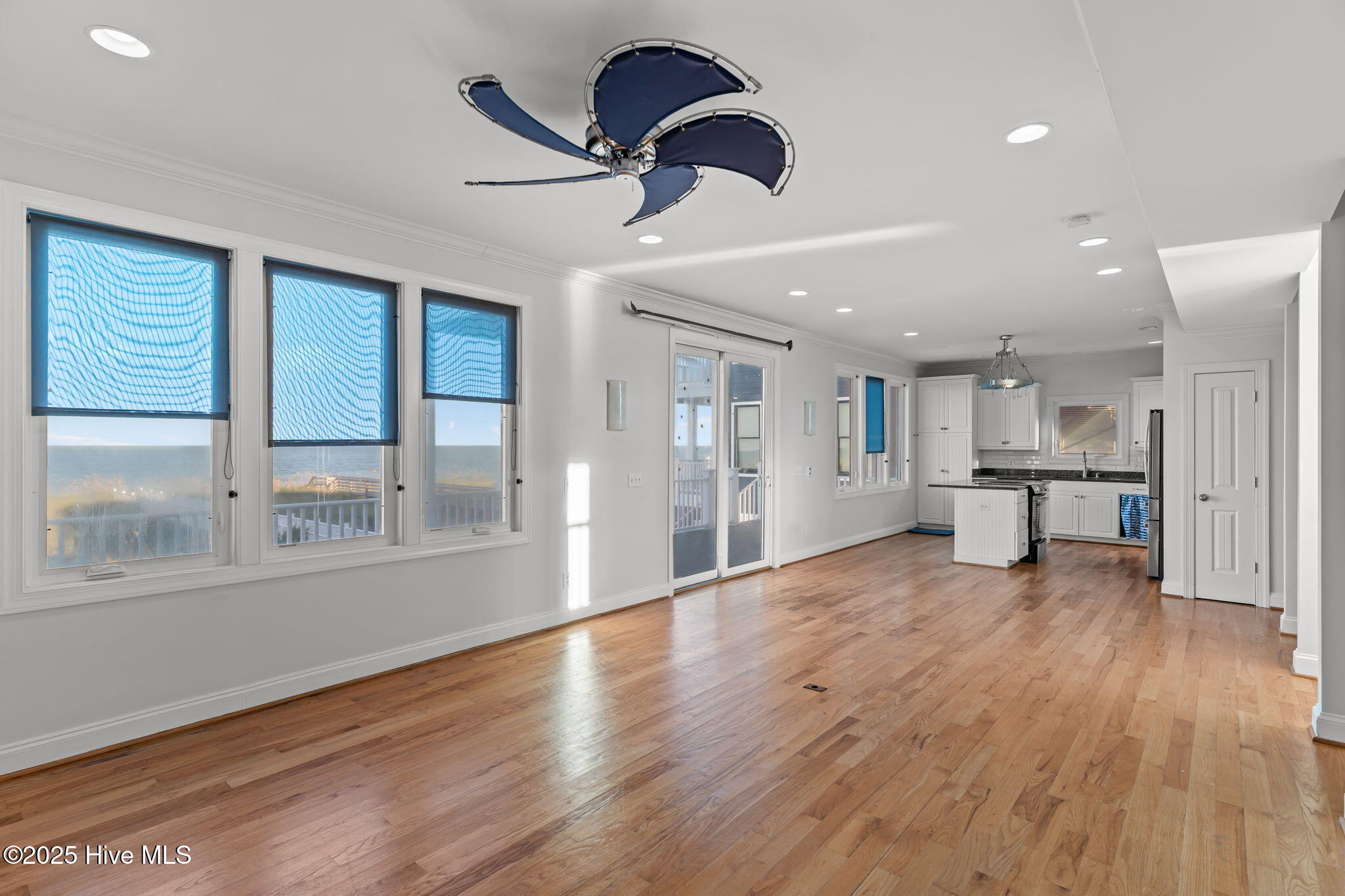 829 Fort Fisher Boulevard S