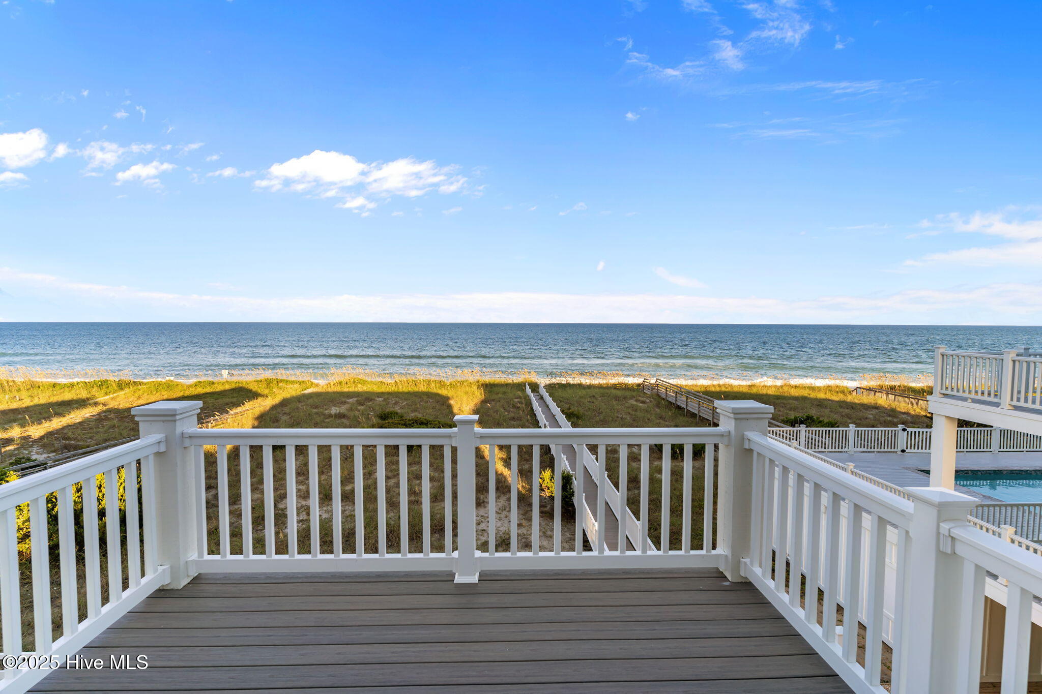 829 Fort Fisher Boulevard S