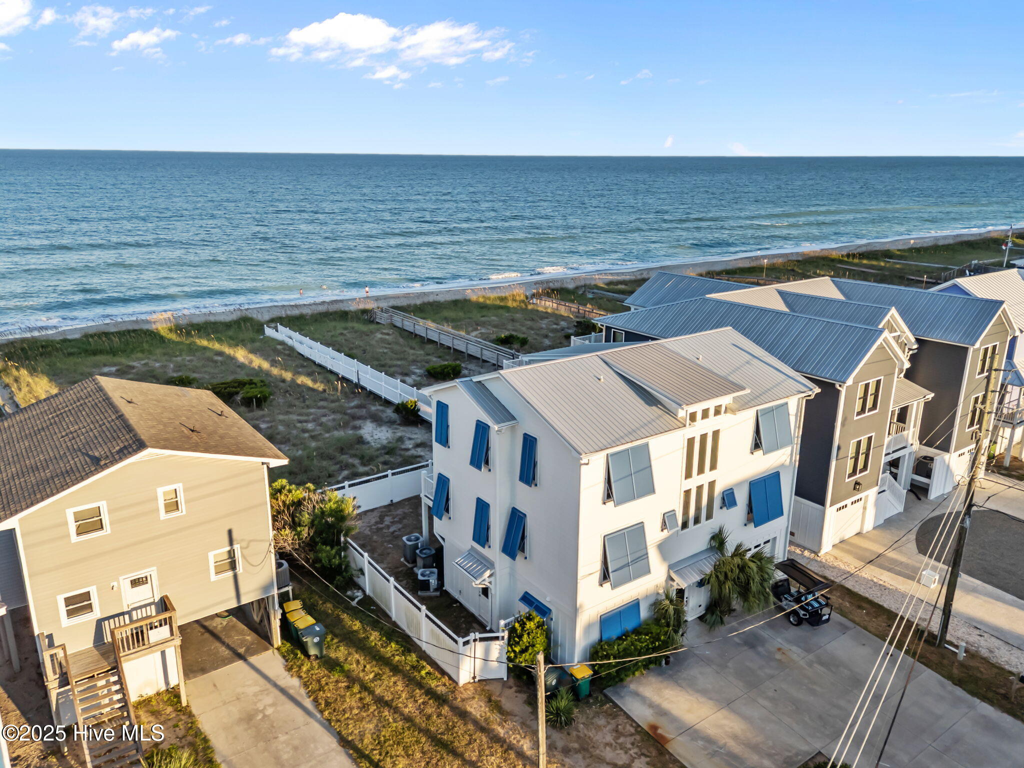 829 Fort Fisher Boulevard S